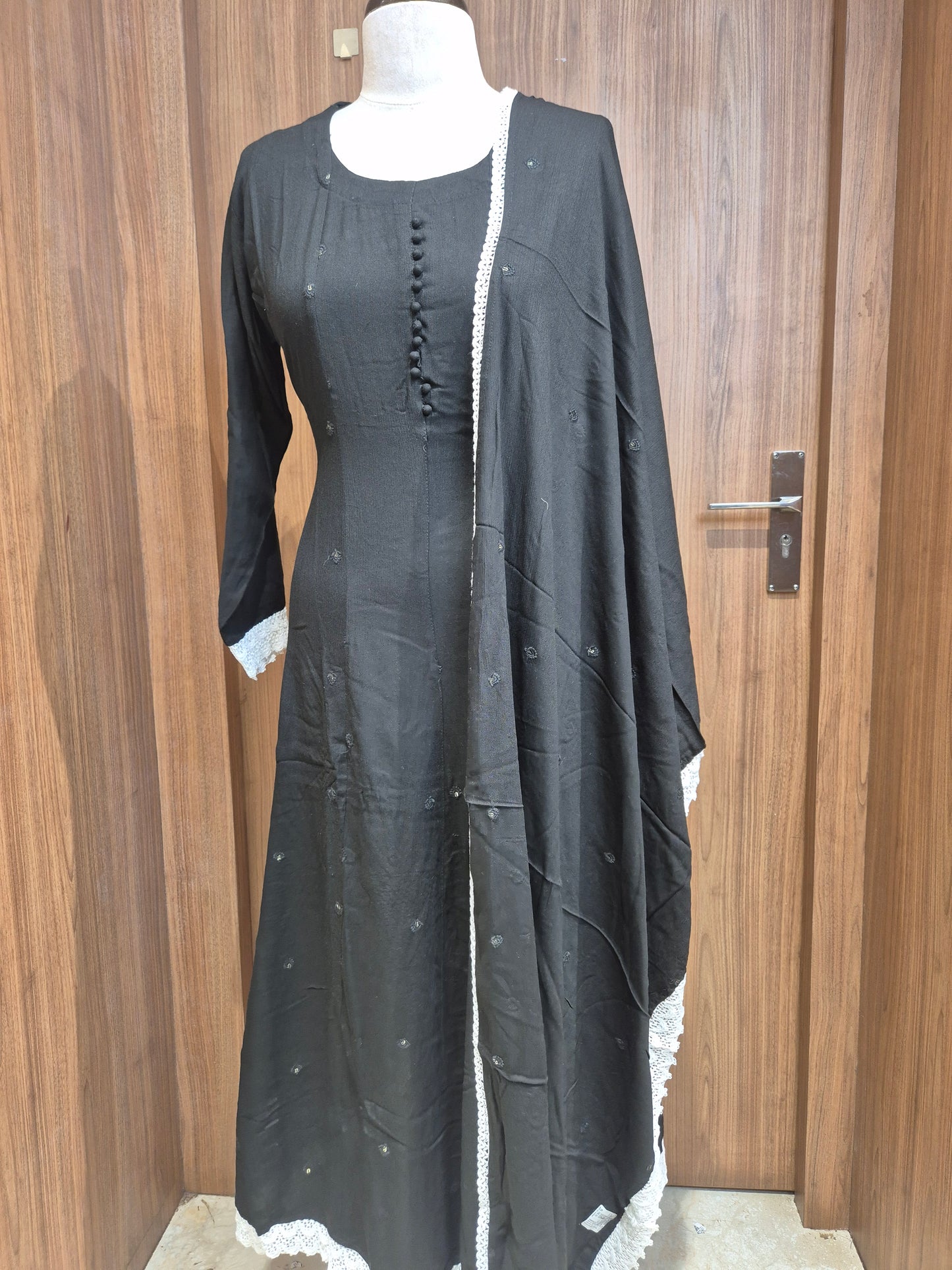 OFFER SALES TOPS COLLECTIONS - IHA 26789