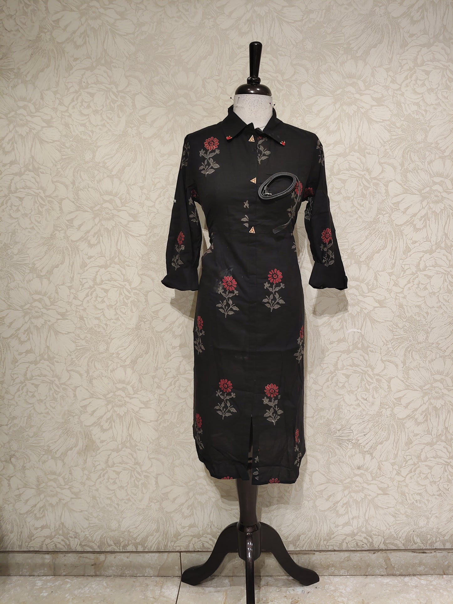 OFFER SALES TOP ONLY COLLECTIONS  - IHA 27844