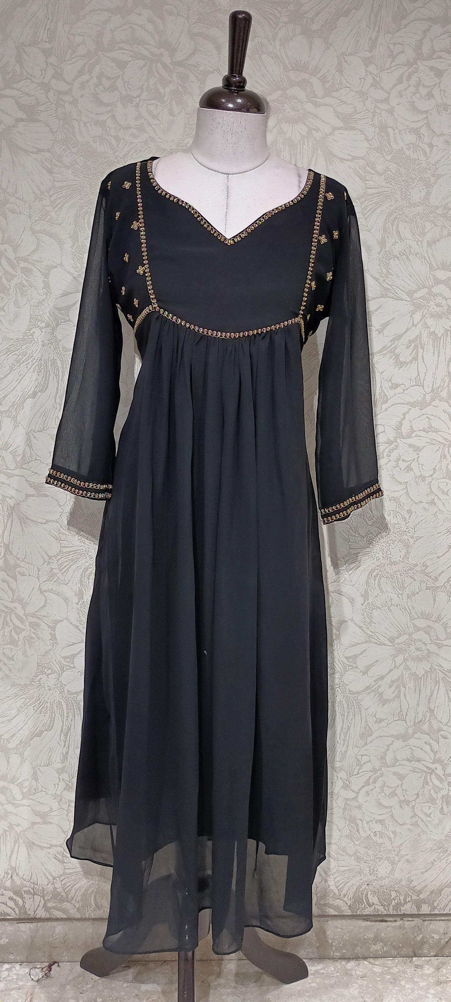 OFFER SALES TOPS COLLECTIONS - IHA 27133