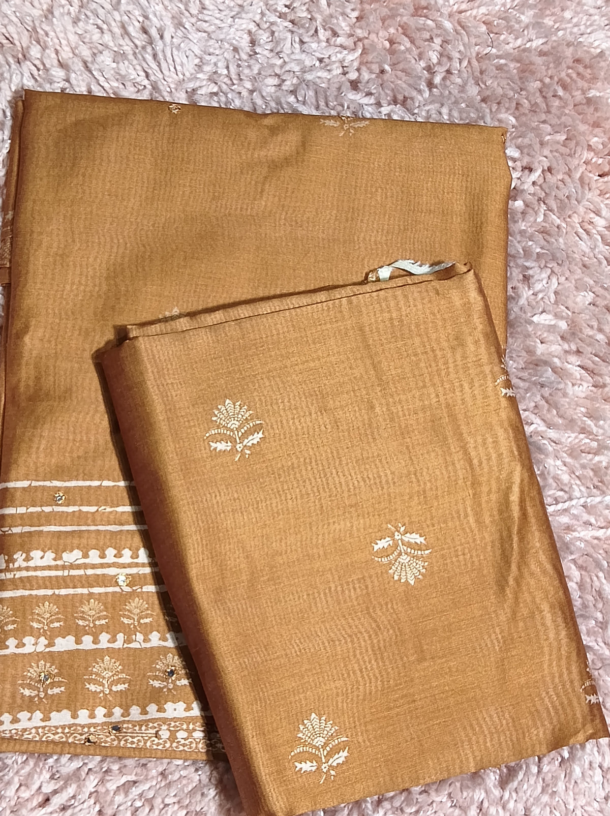 OFFER SALES UNSTITCHED SALWAR SUITS -  IHA 35459