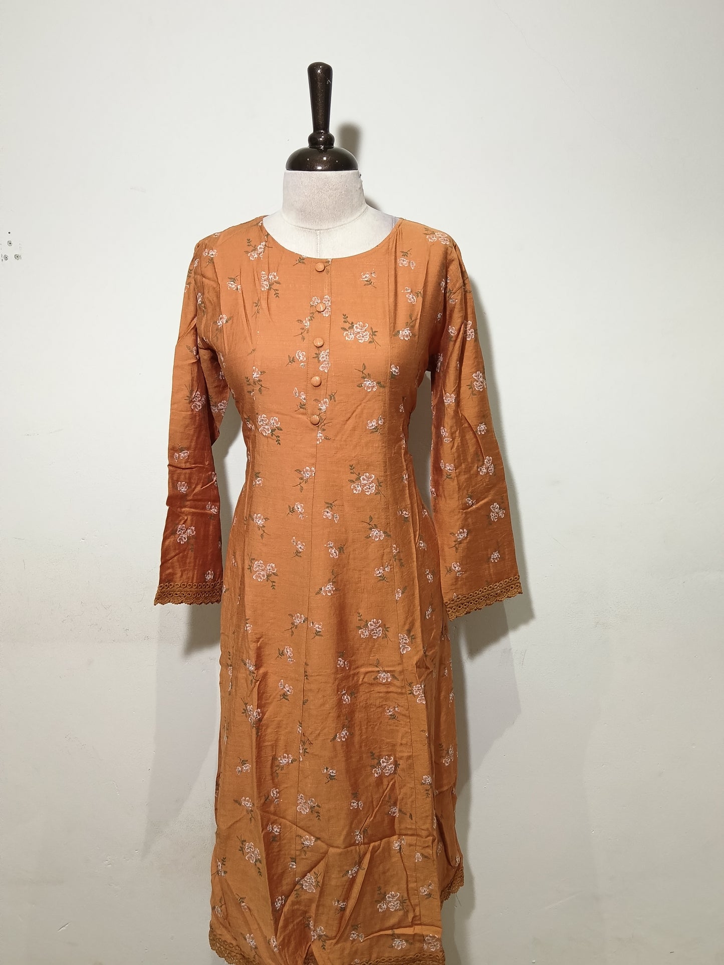 OFFER SALES TOP'S-  IHA 35109