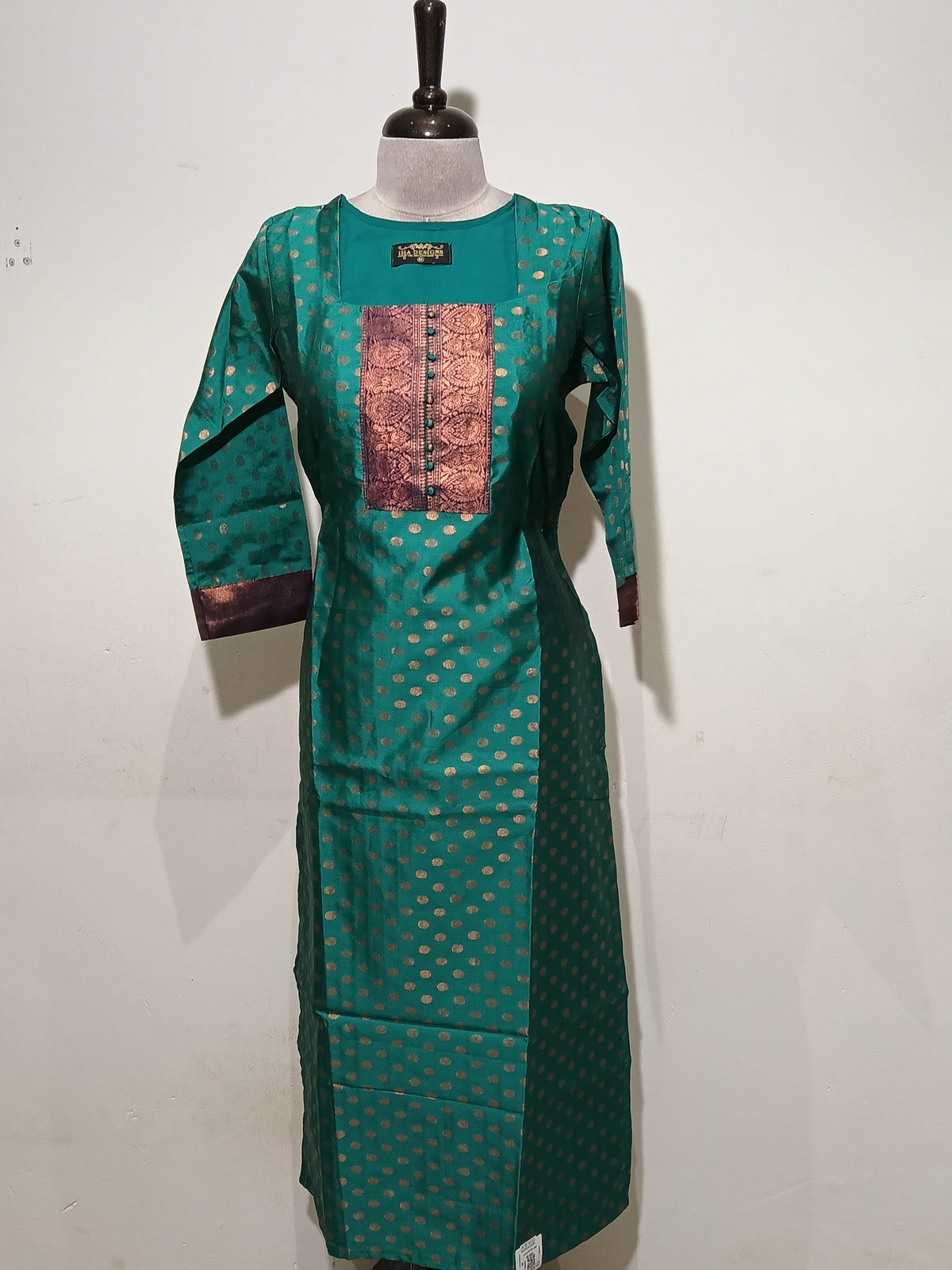OFFER SALES TOP'S -  IHA 35675