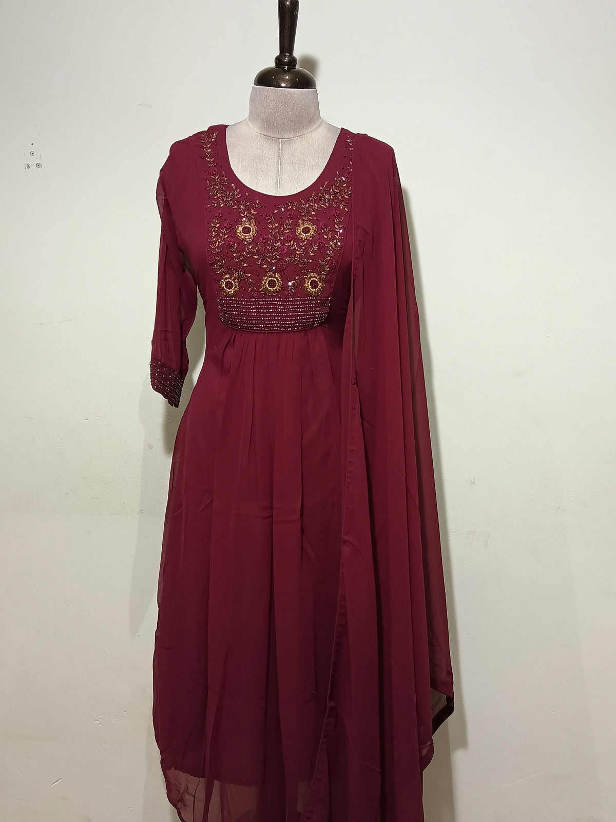 OFFER SALES TOP'S -  IHA 35832