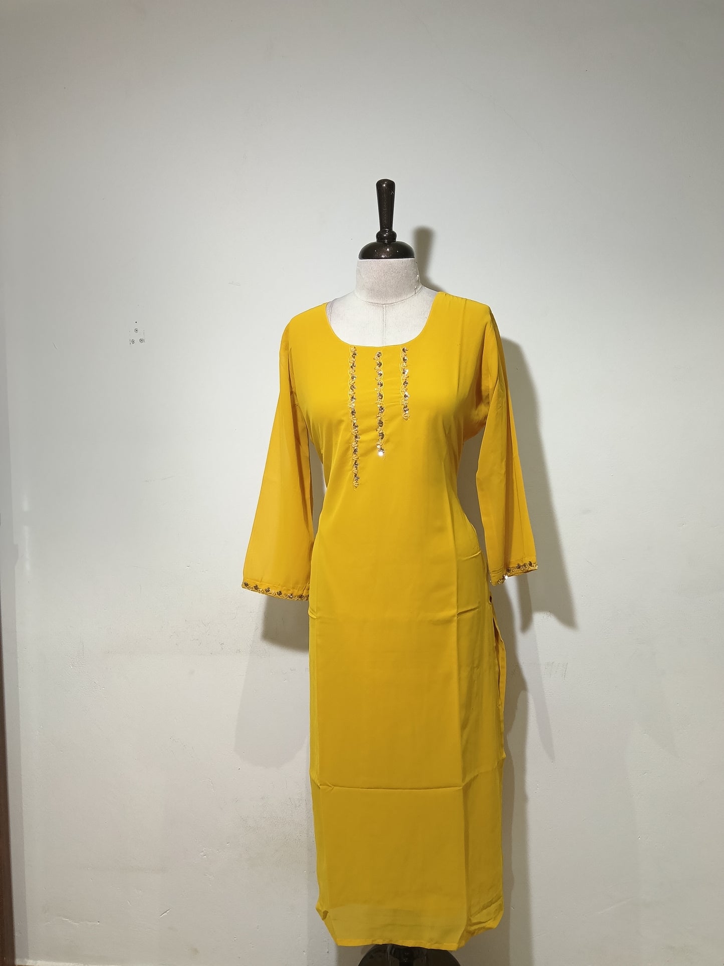 OFFER SALES TOP'S-  IHA 34811