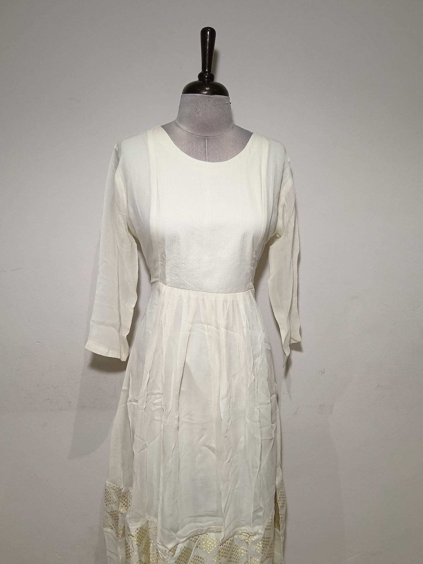 OFFER SALES TOP'S -  IHA 34898