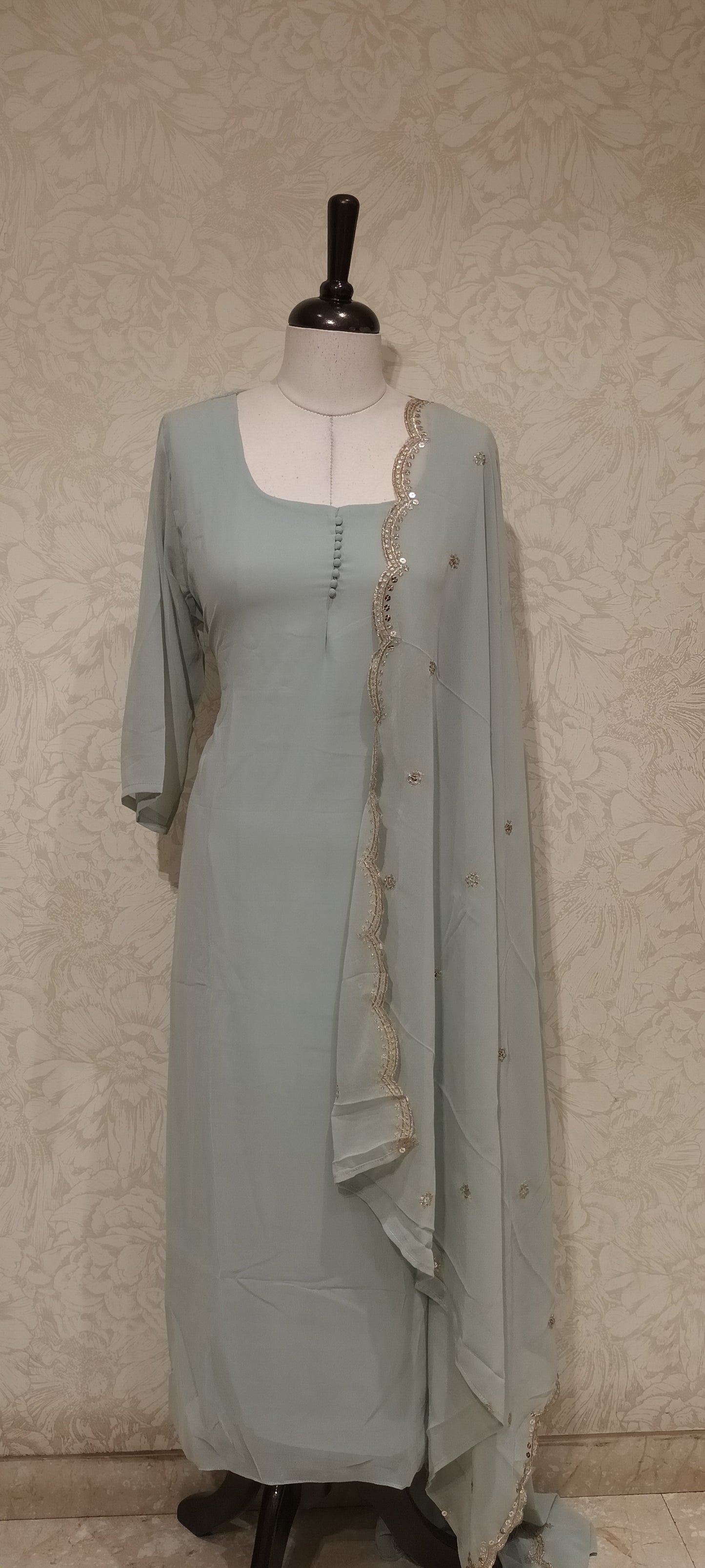 OFFER SALES TOPS COLLECTIONS - IHA 27133