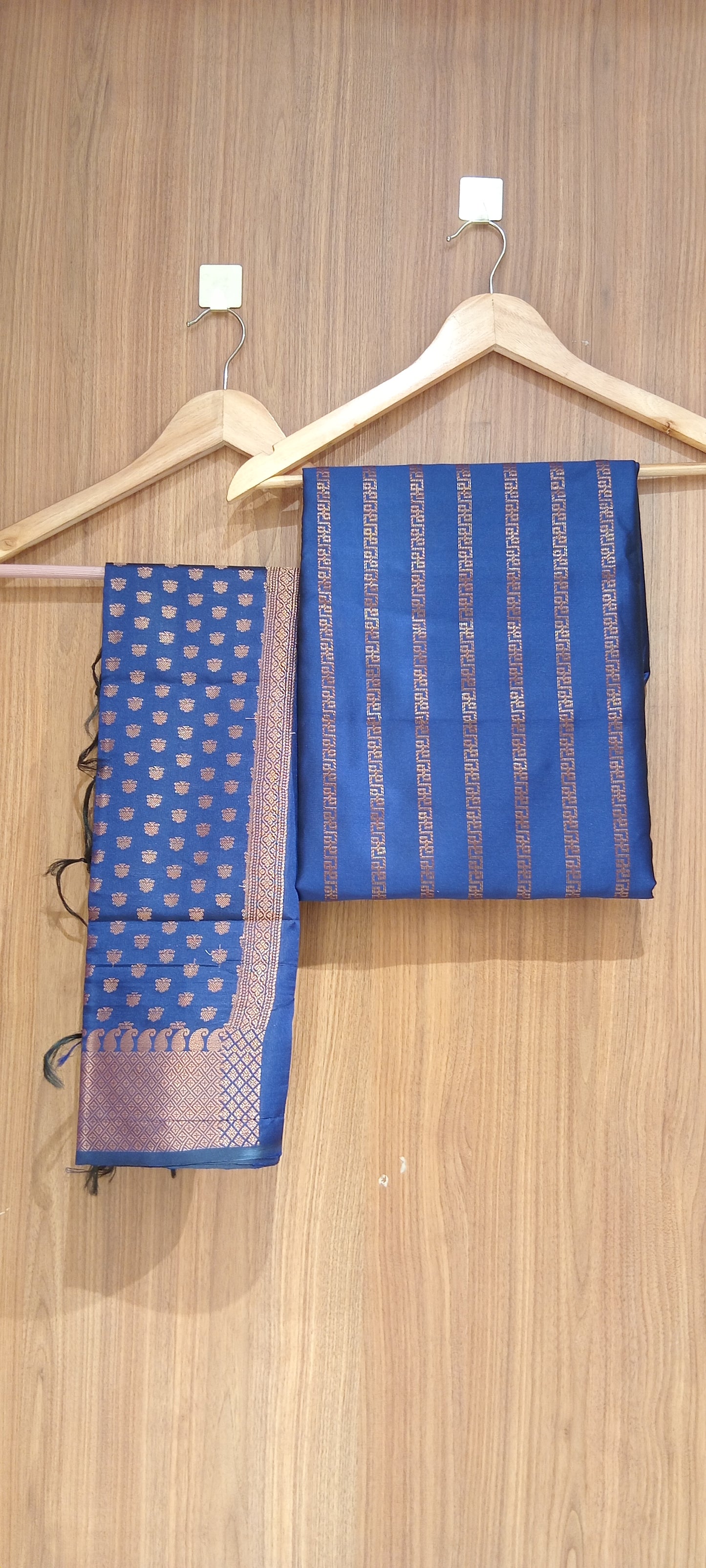 OFFER SALES UNSTITCHED SALWAR  - IHA 27798