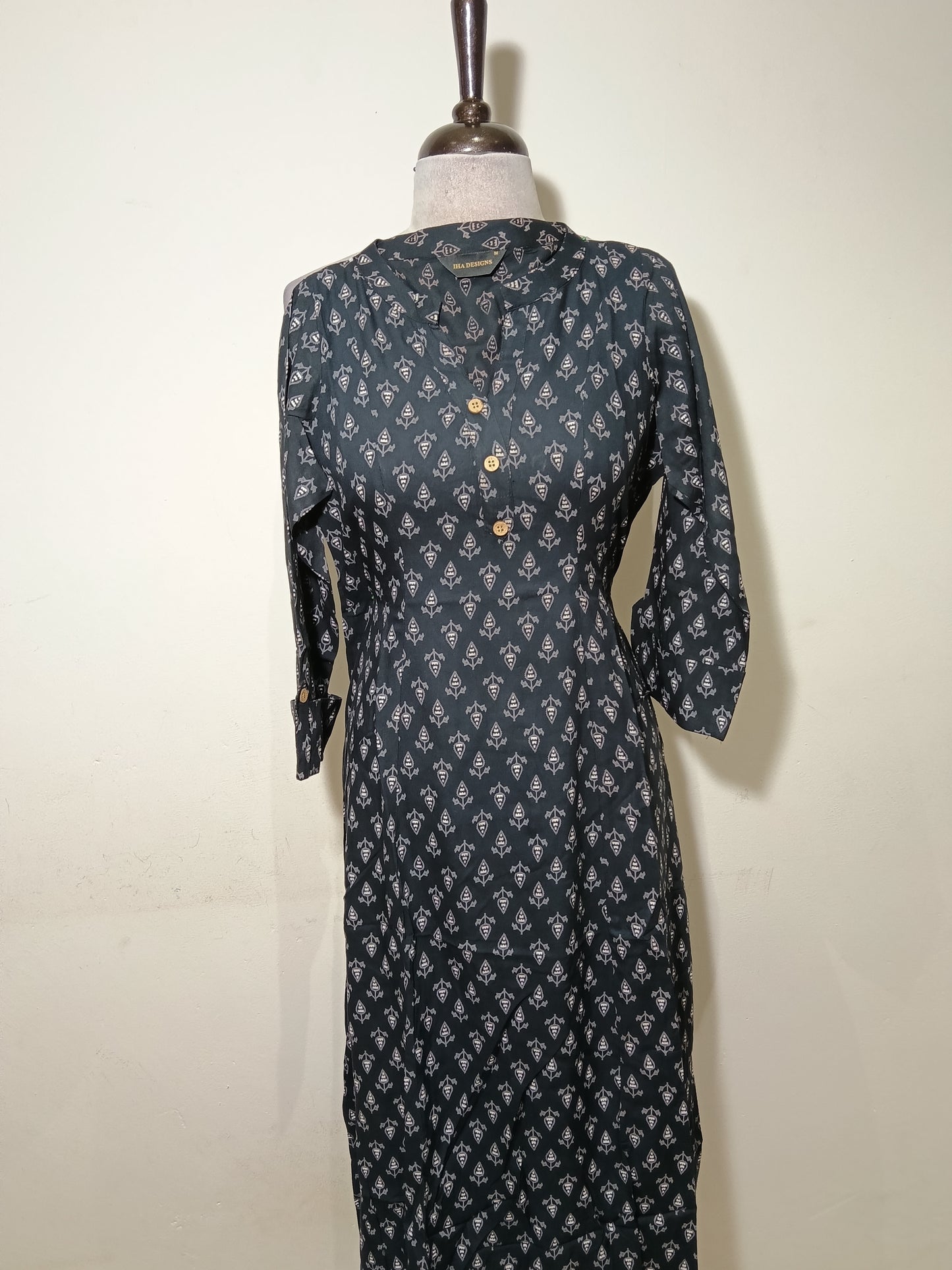 OFFER SALES TOP'S-  IHA 34770