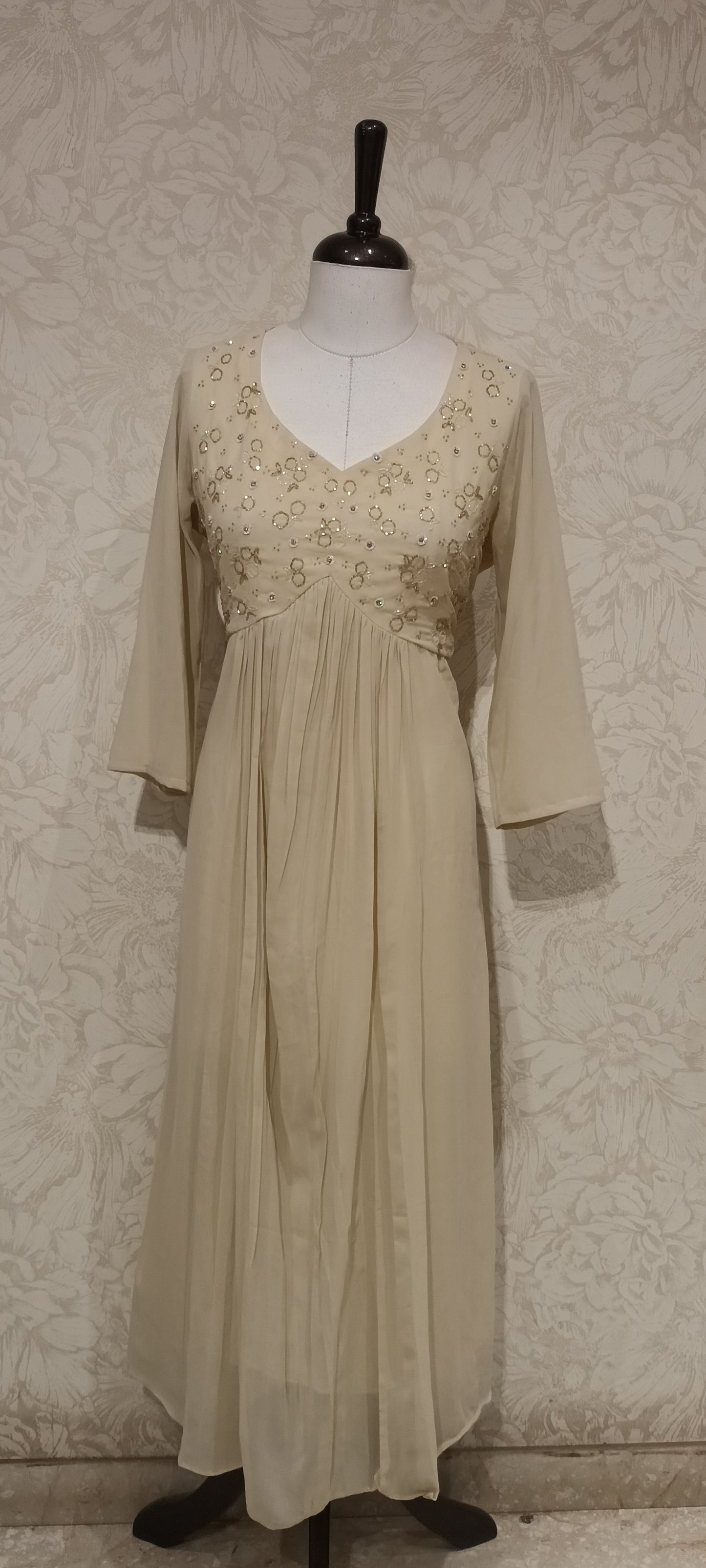 OFFER SALES TOPS COLLECTIONS - IHA 27133