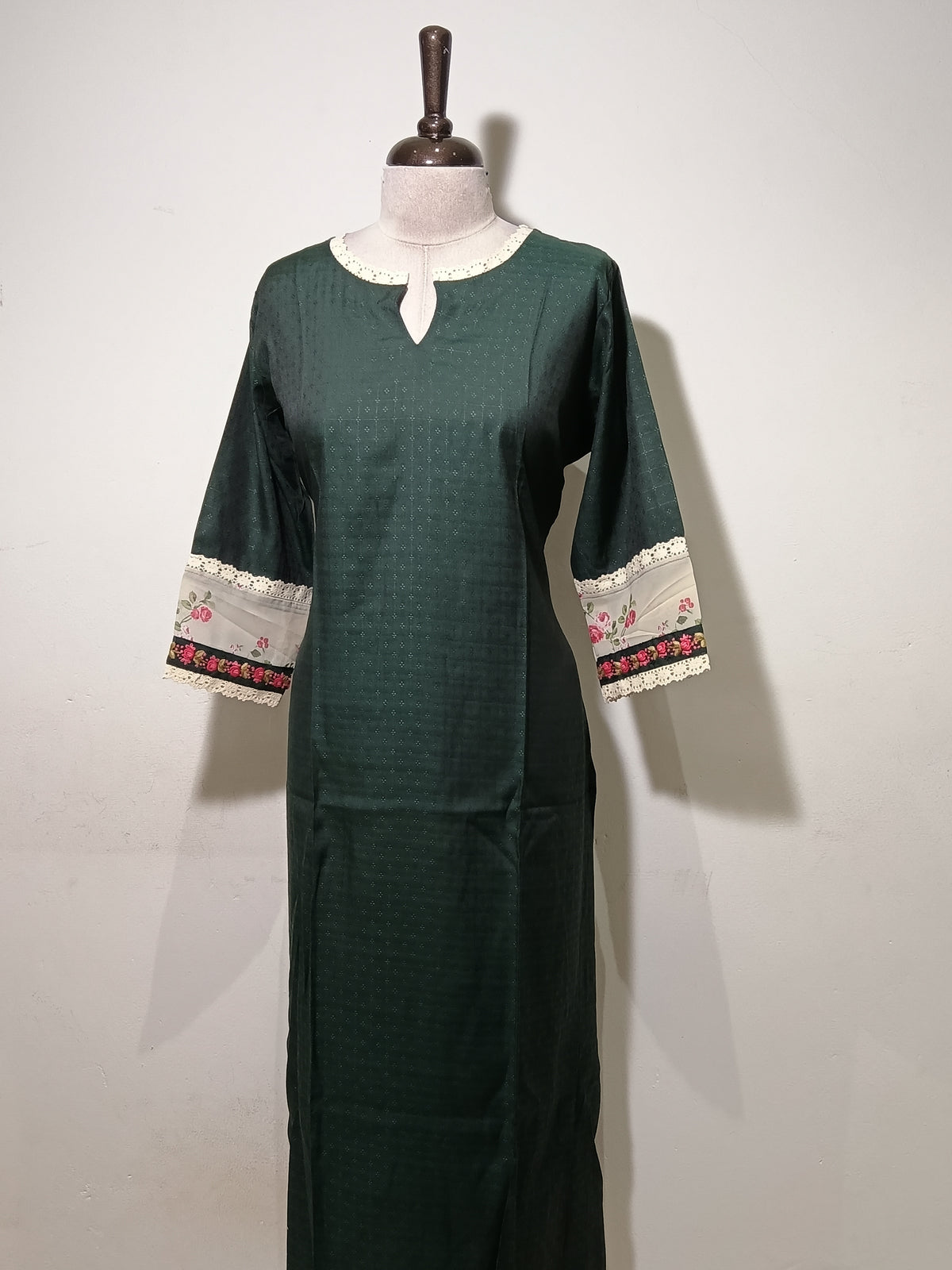 OFFER SALES TOP'S - IHA 35257