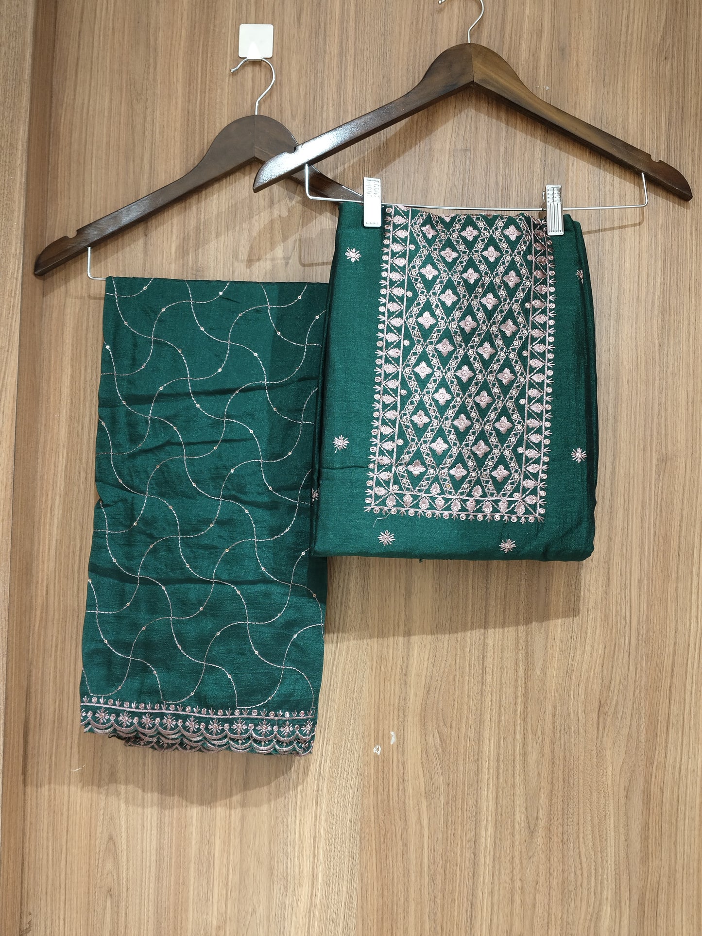 OFFER SALES UNSTITCHED SALWAR  - IHA 27602