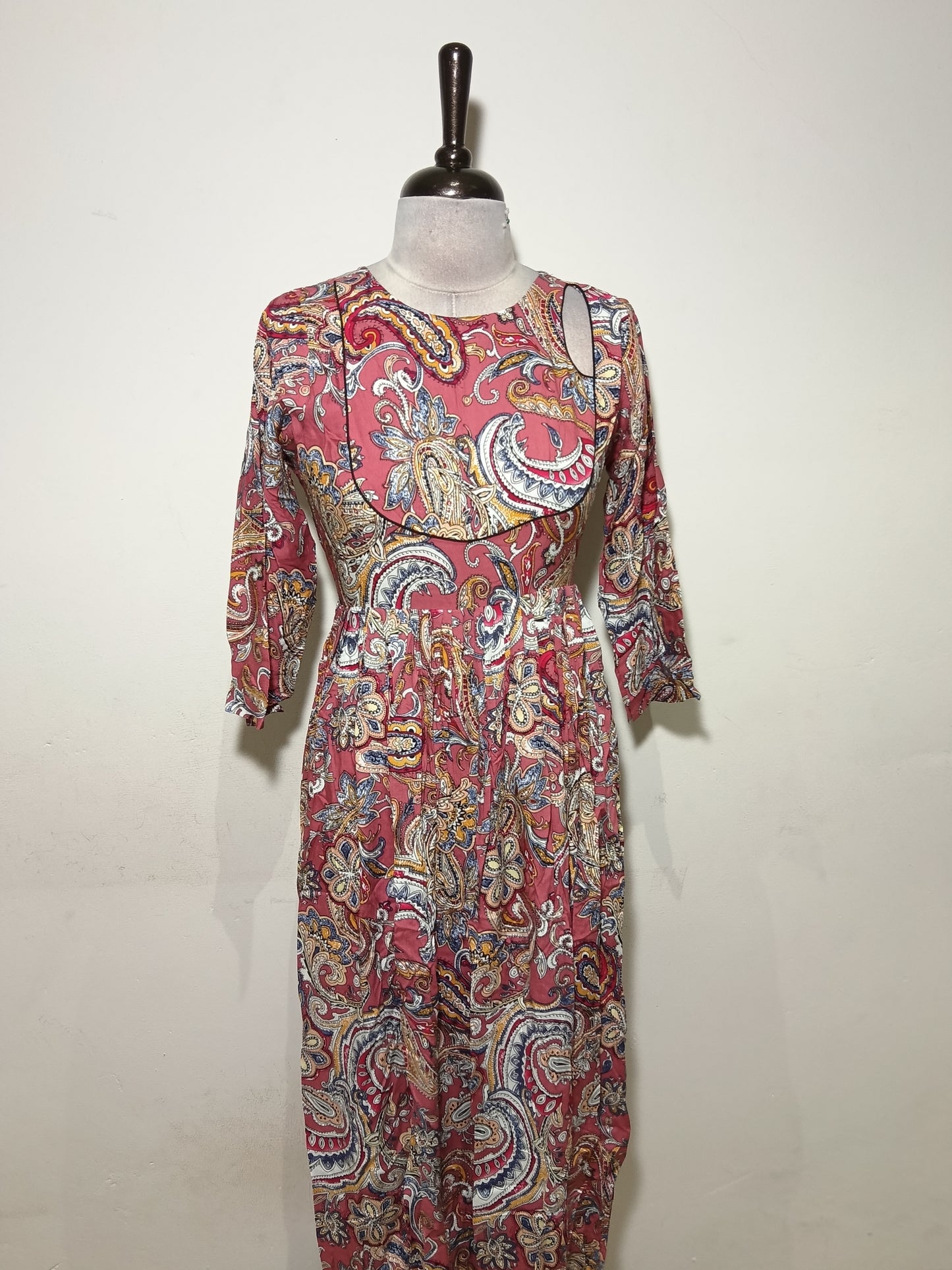 OFFER SALES TOP'S-  IHA 34857