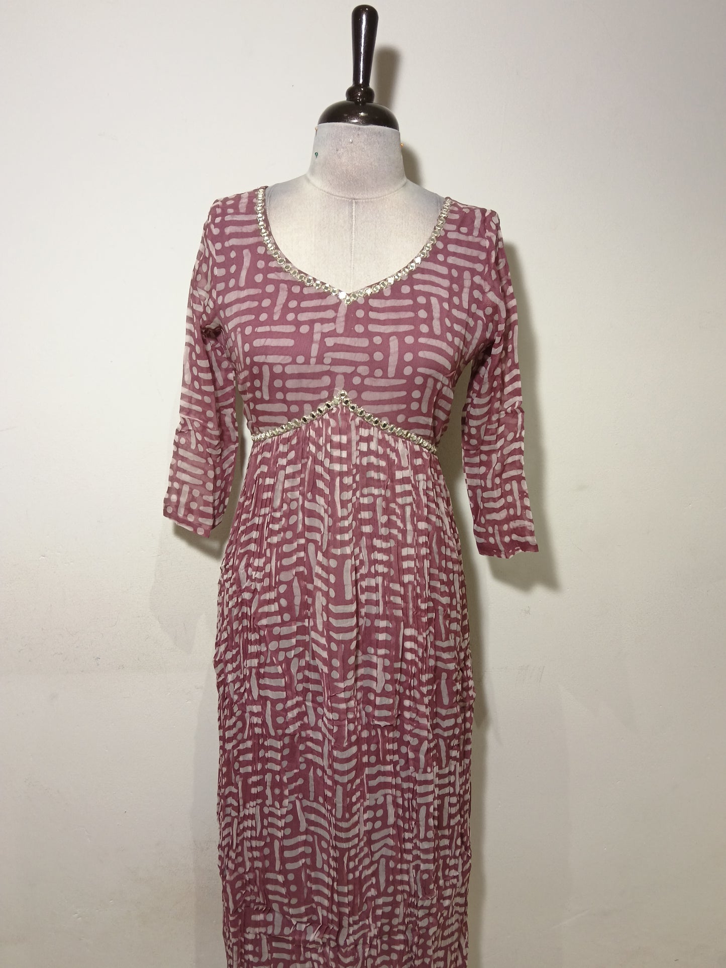OFFER SALES TOPS  -  IHA 34756