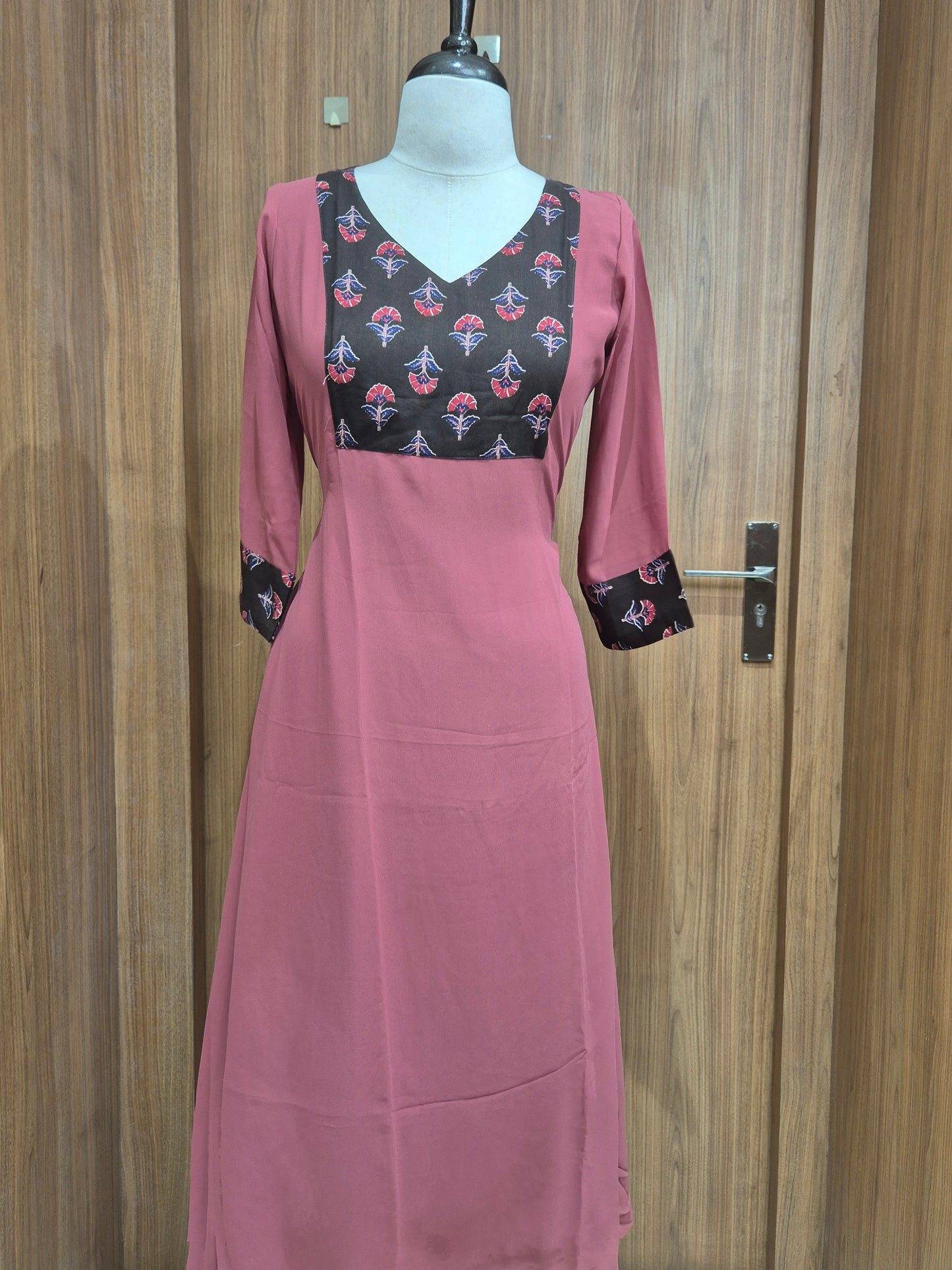 OFFER SALES TOPS COLLECTIONS - IHA 26746
