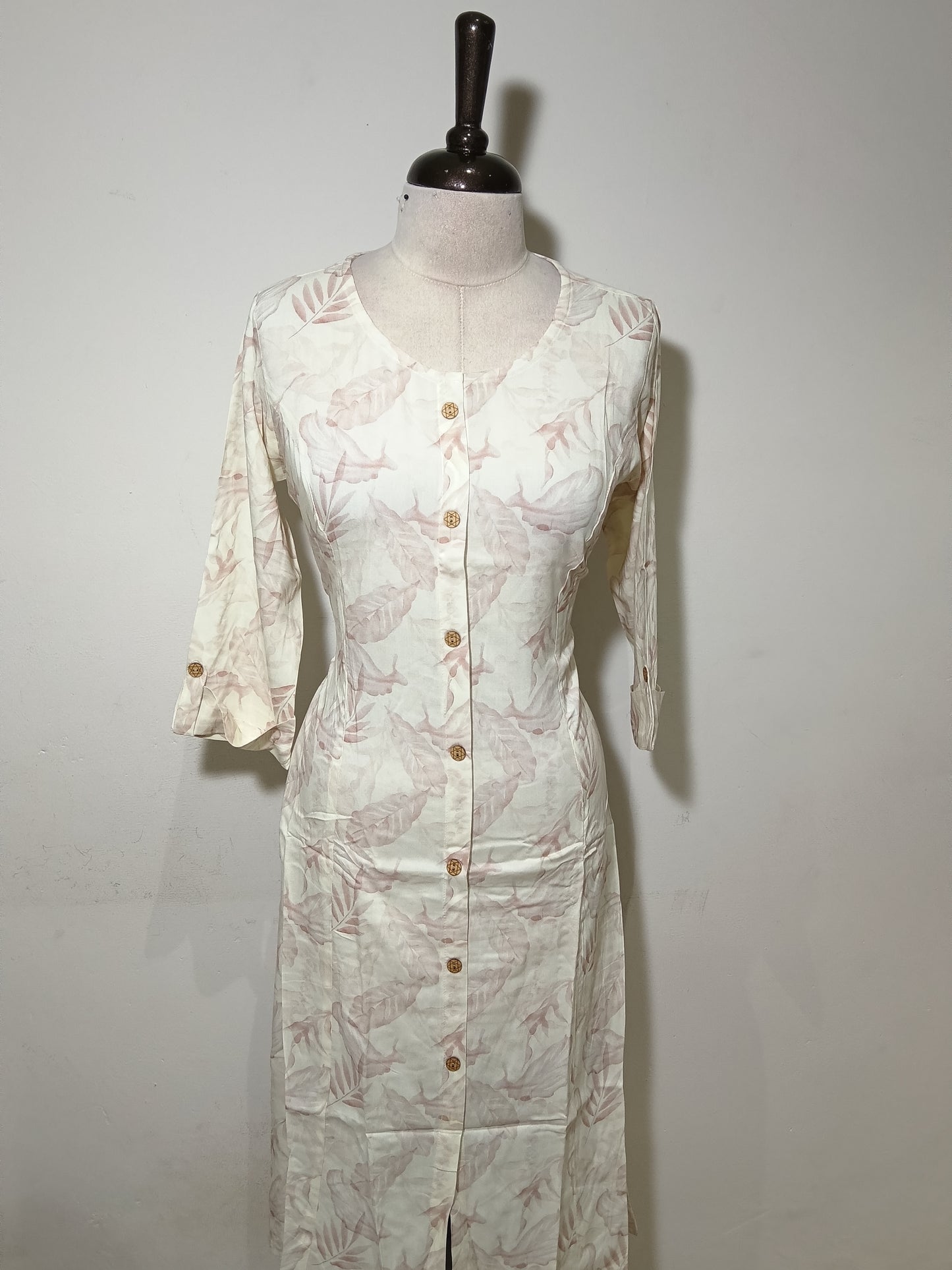 OFFER SALES TOPS  -  IHA 34756
