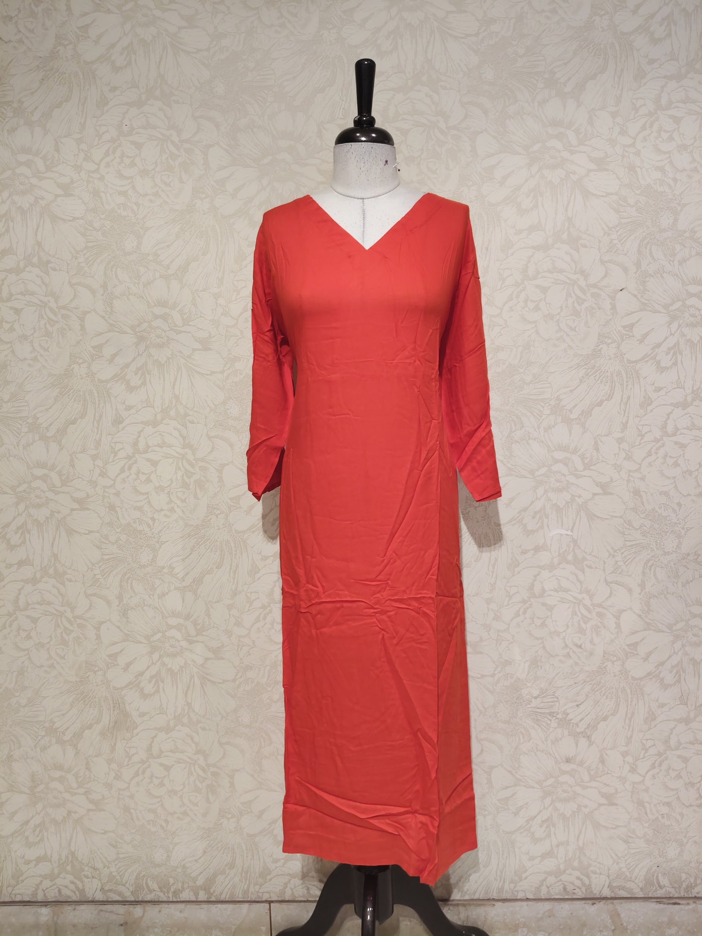 OFFER SALES TOPS COLLECTIONS - IHA 28479