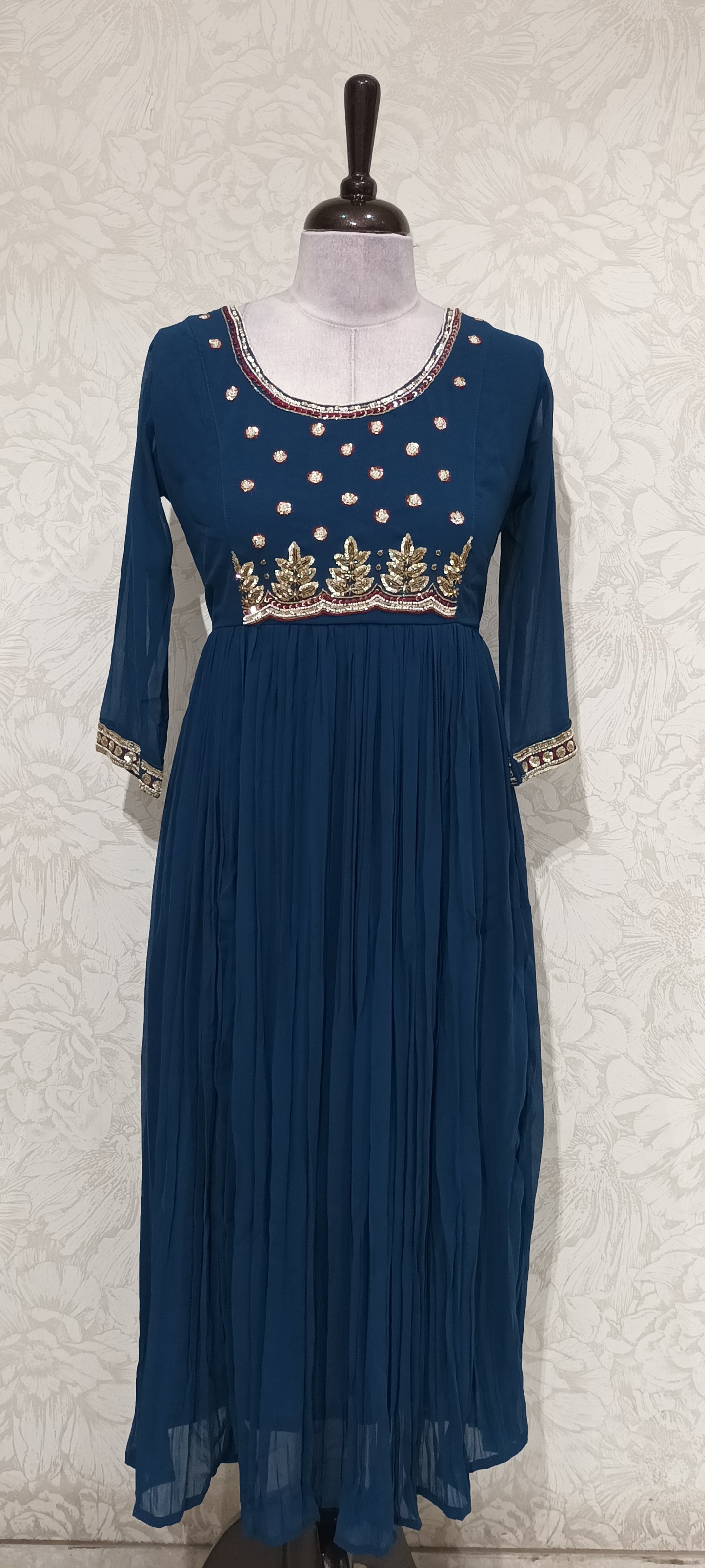 OFFER SALES TOPS COLLECTIONS - IHA 27133