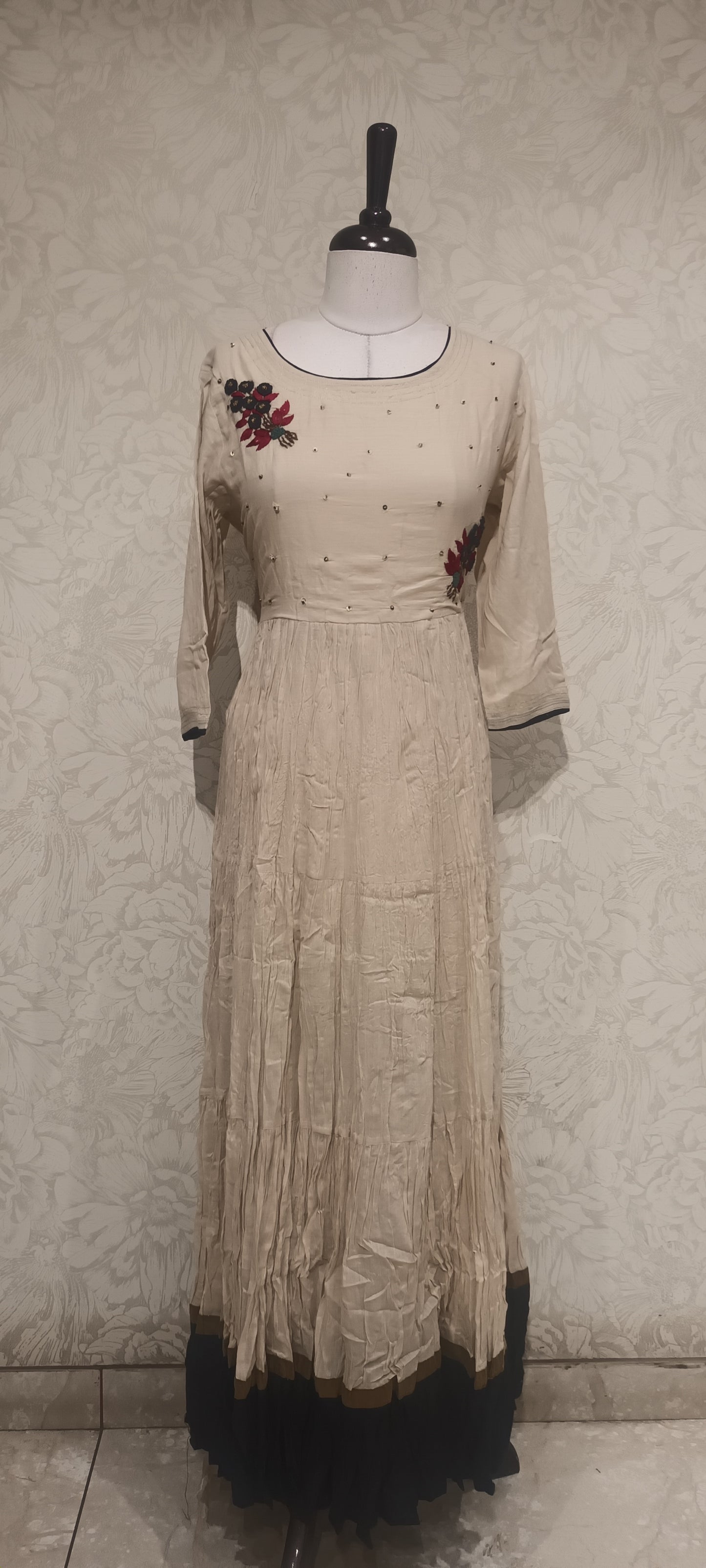 OFFER SALES TOPS COLLECTIONS  - IHA 27140