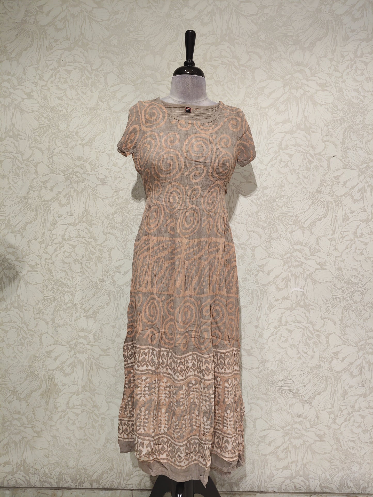 OFFER SALES TOPS COLLECTIONS - IHA 28479