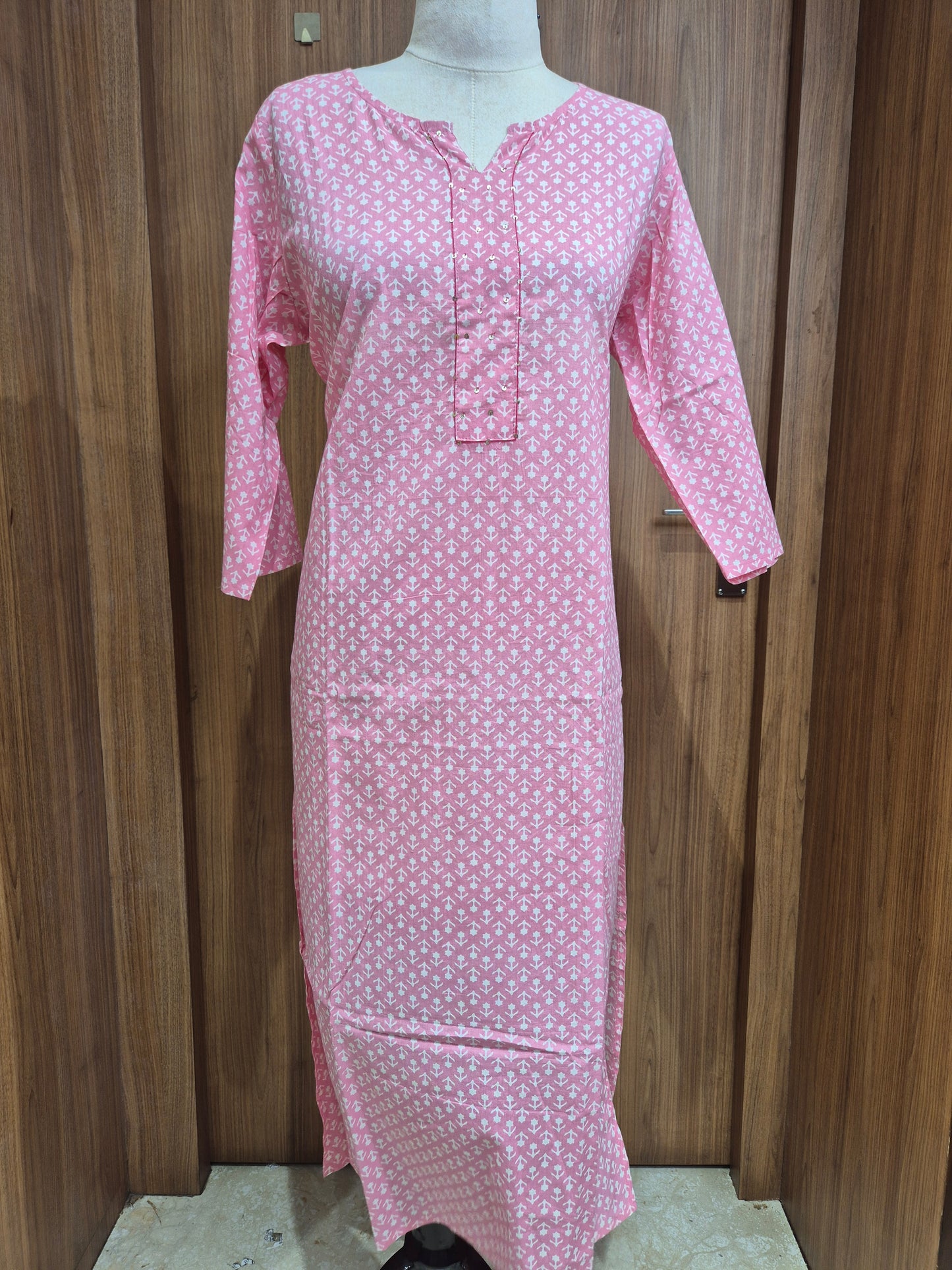 OFFER SALES TOPS COLLECTIONS  - IHA 26749