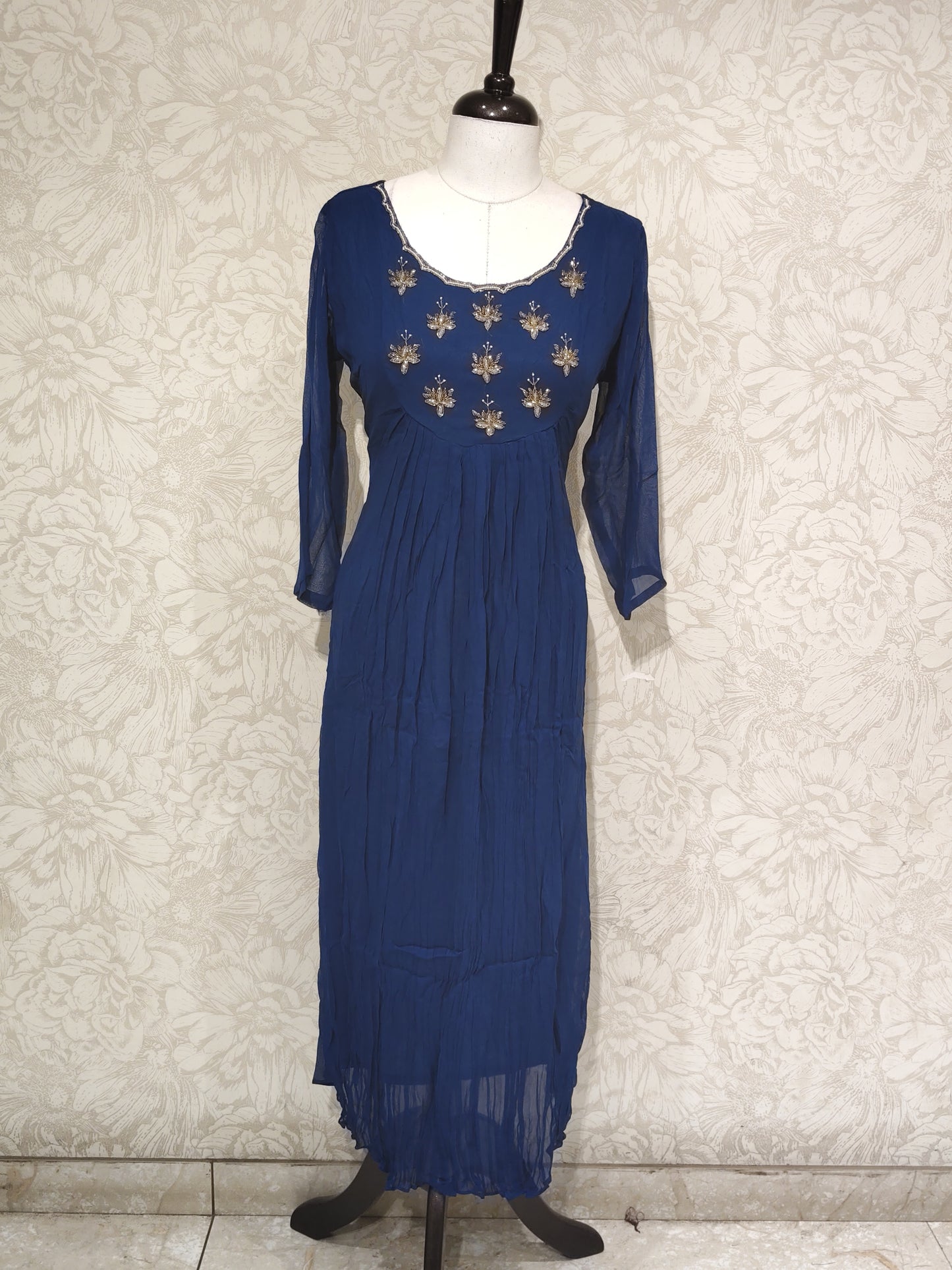 OFFER SALES TOPS COLLECTIONS  - IHA 27140
