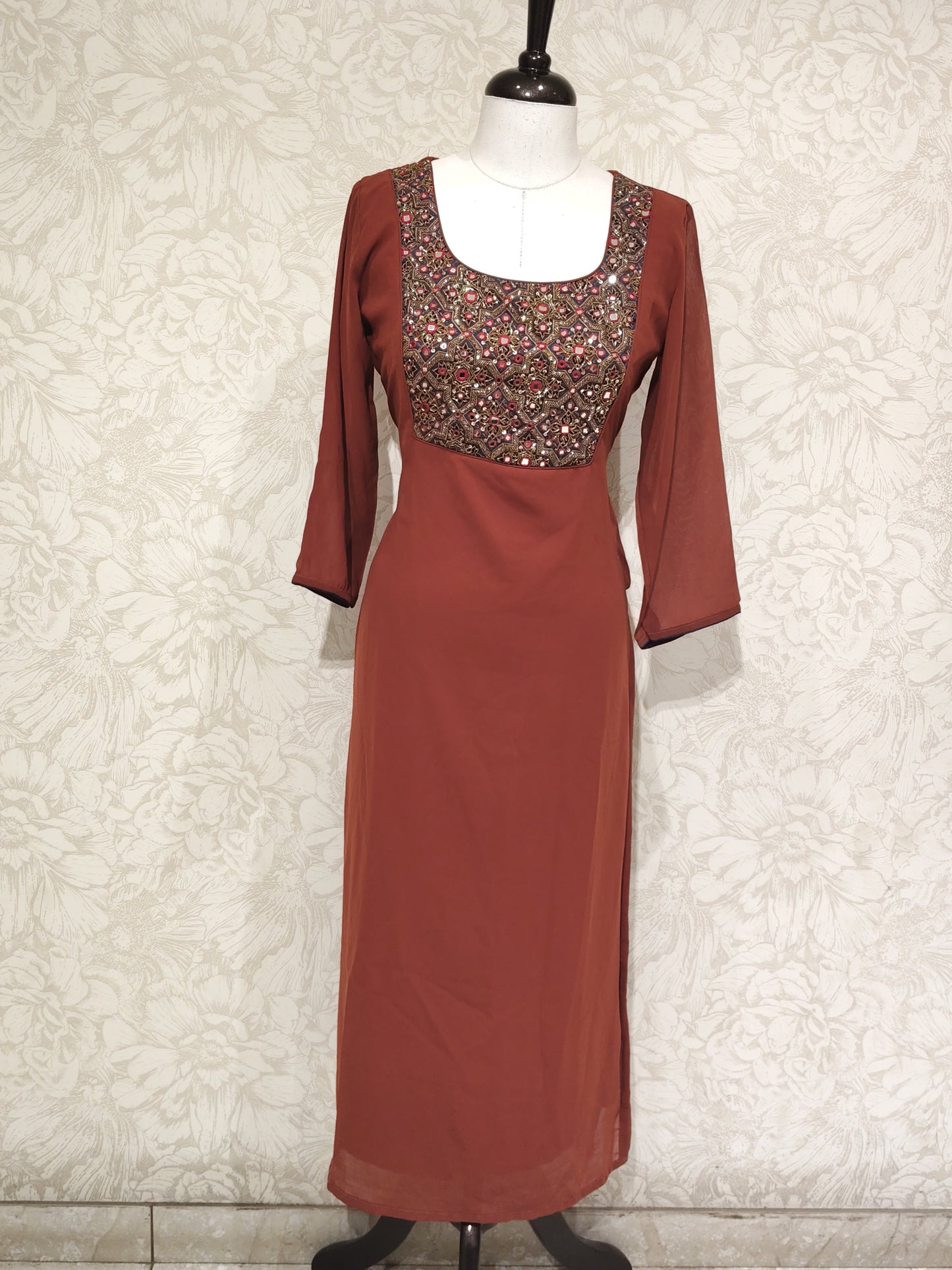 OFFER SALES TOPS COLLECTIONS  - IHA 27140