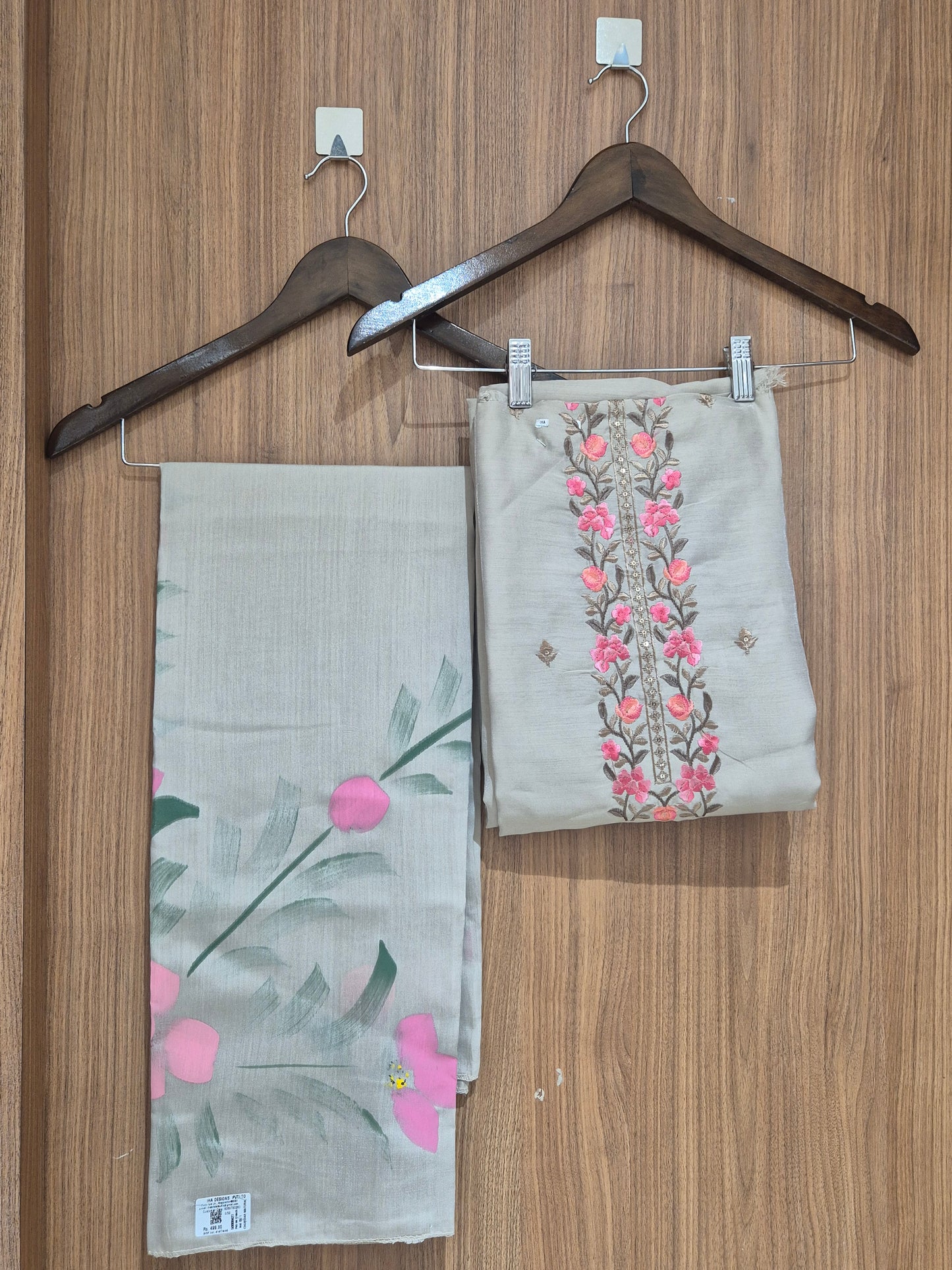 OFFER SALES UNSTITCHED SALWAR SUITS - IHA 26931