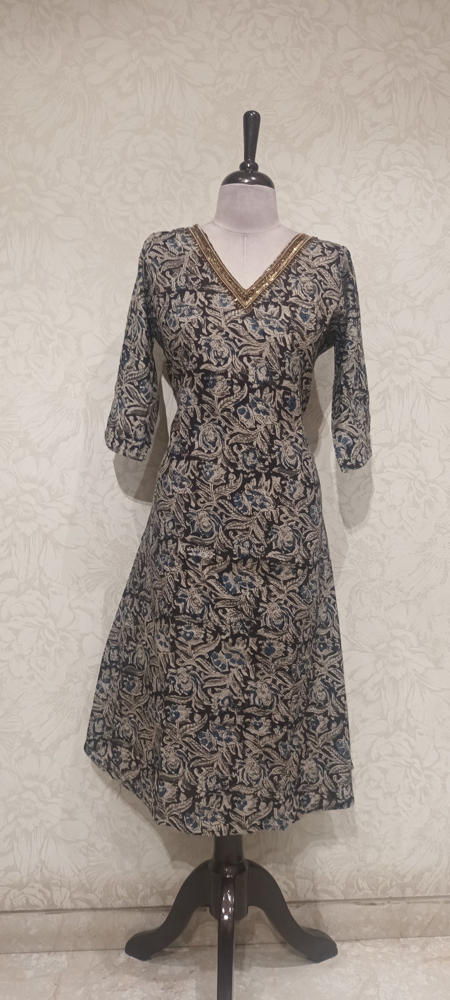OFFER SALES TOPS COLLECTIONS  - IHA 27140