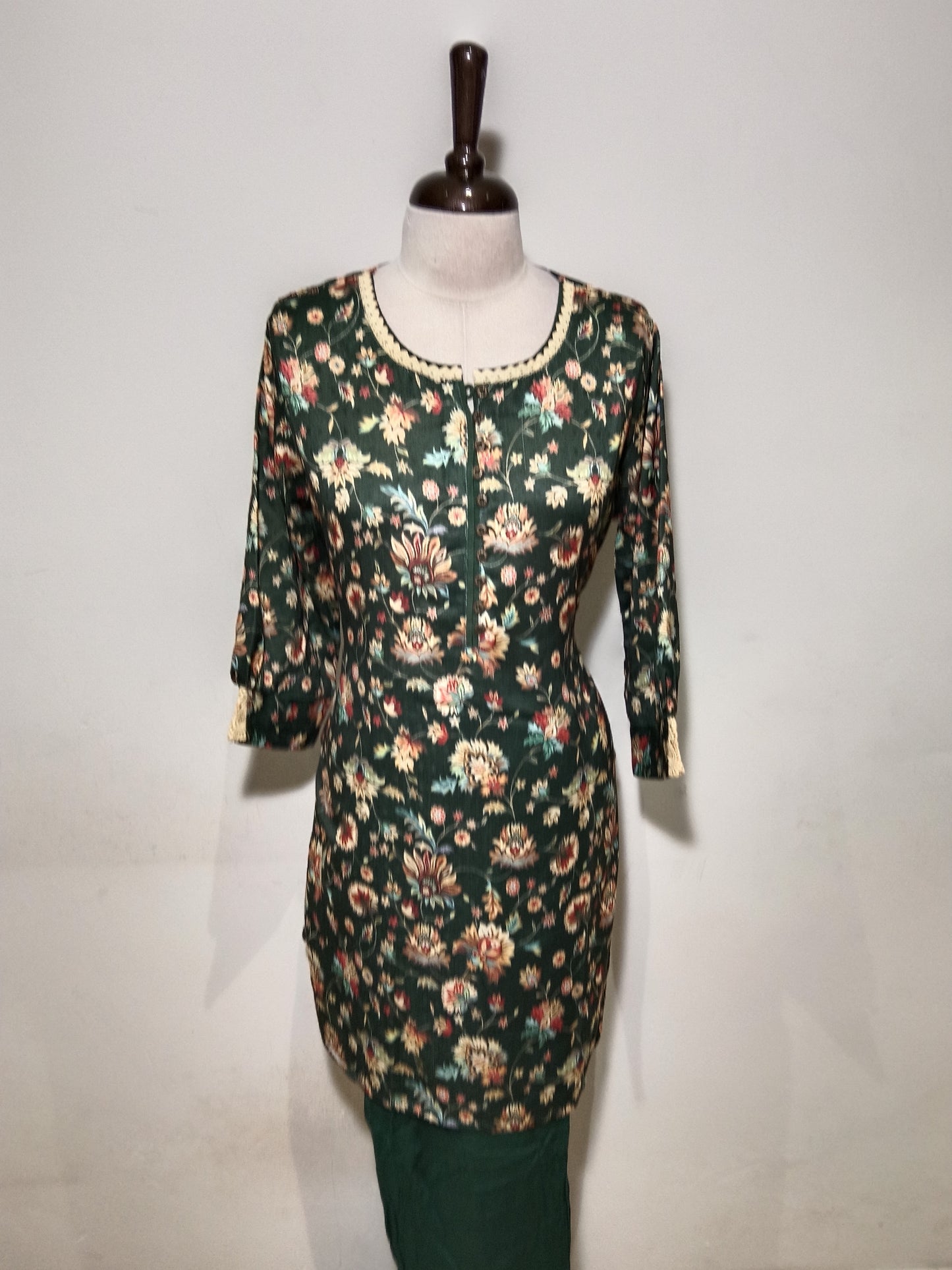 OFFER SALES TOP AND BOTTOM  -  IHA 34910