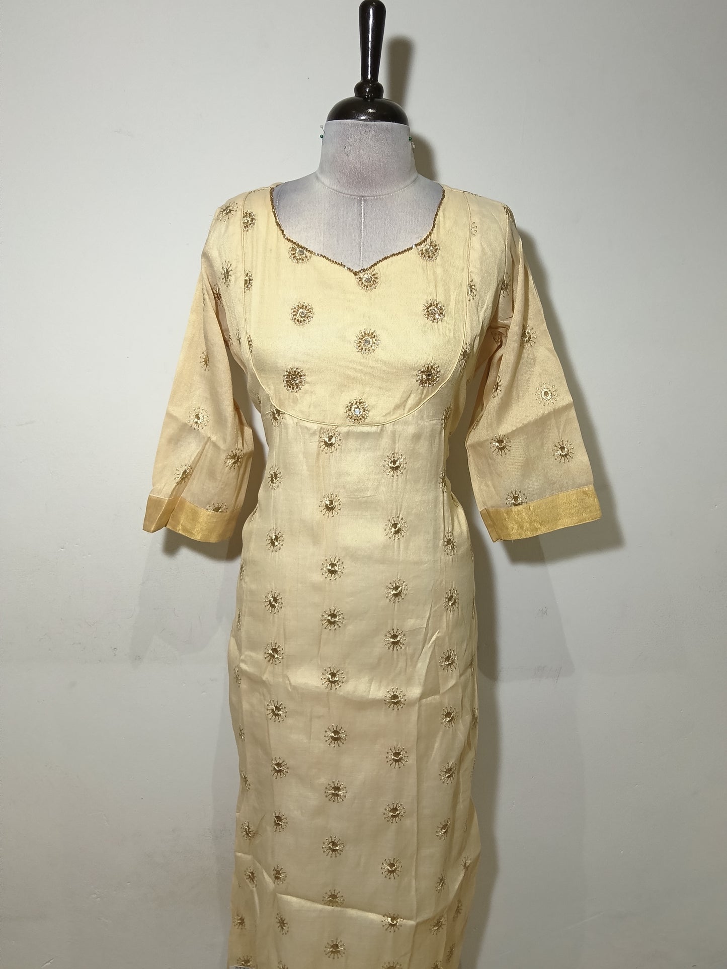 OFFER SALES TOP'S-  IHA 34770