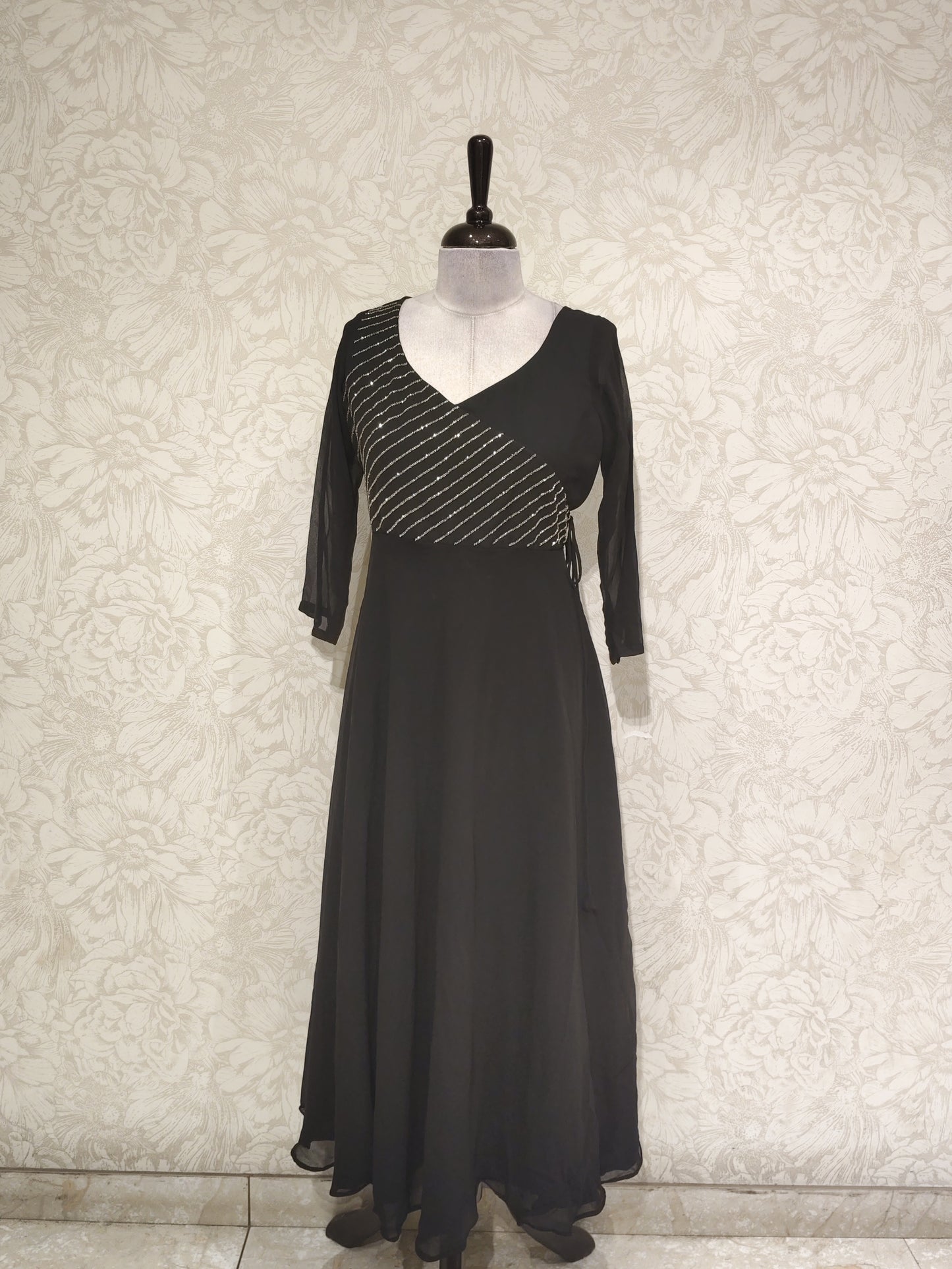 OFFER SALES TOPS COLLECTIONS  - IHA 27140