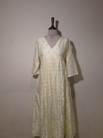 OFFER SALES TOPS  -  IHA 34756
