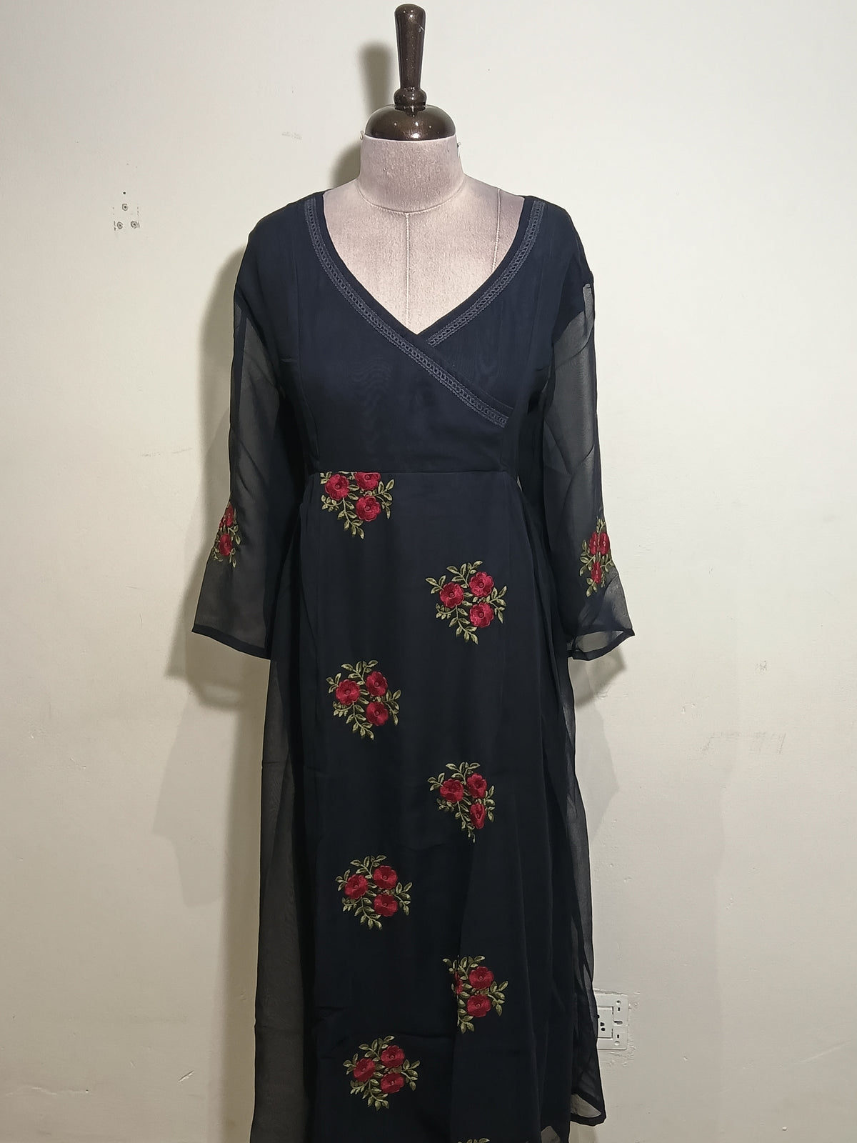 OFFER SALES TOP'S -  IHA 35988