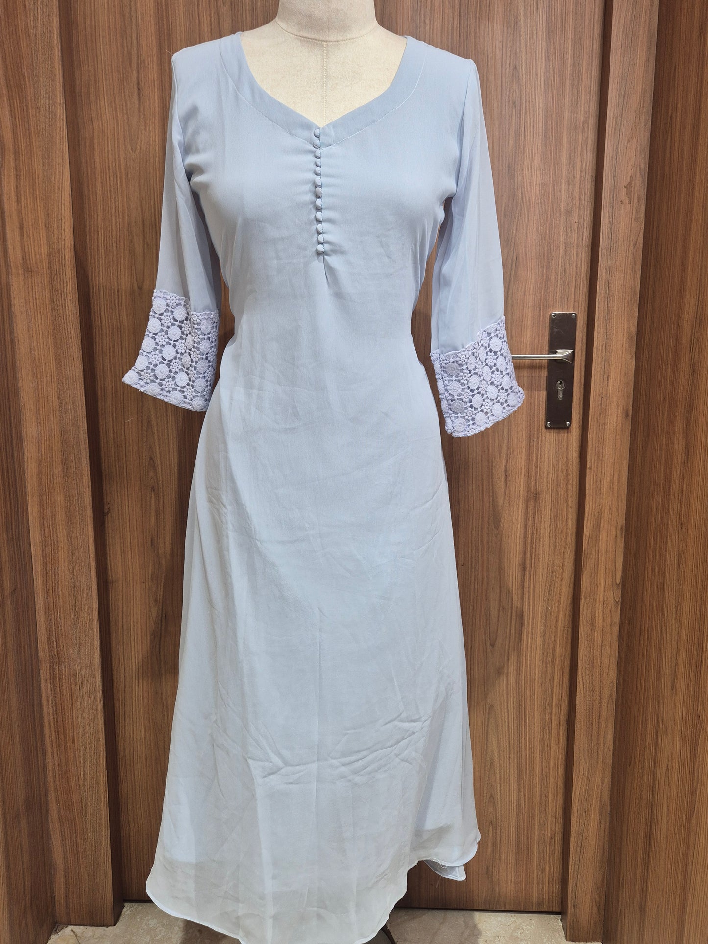 OFFER SALES TOPS COLLECTIONS  - IHA 26749