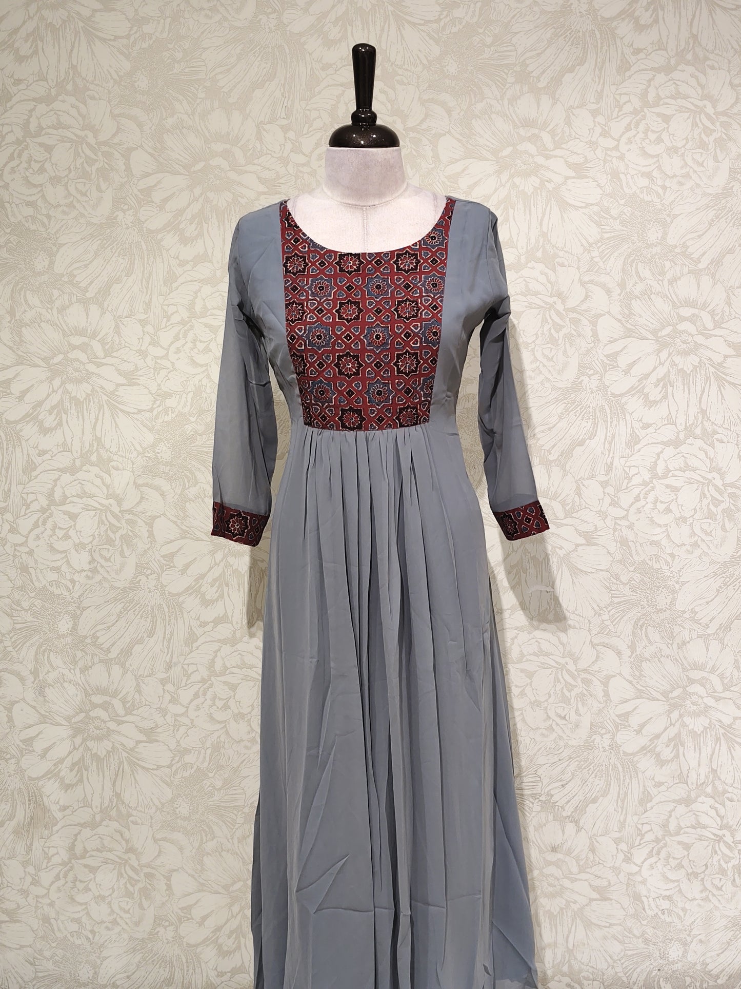 OFFER SALES TOPS COLLECTIONS - IHA 27166