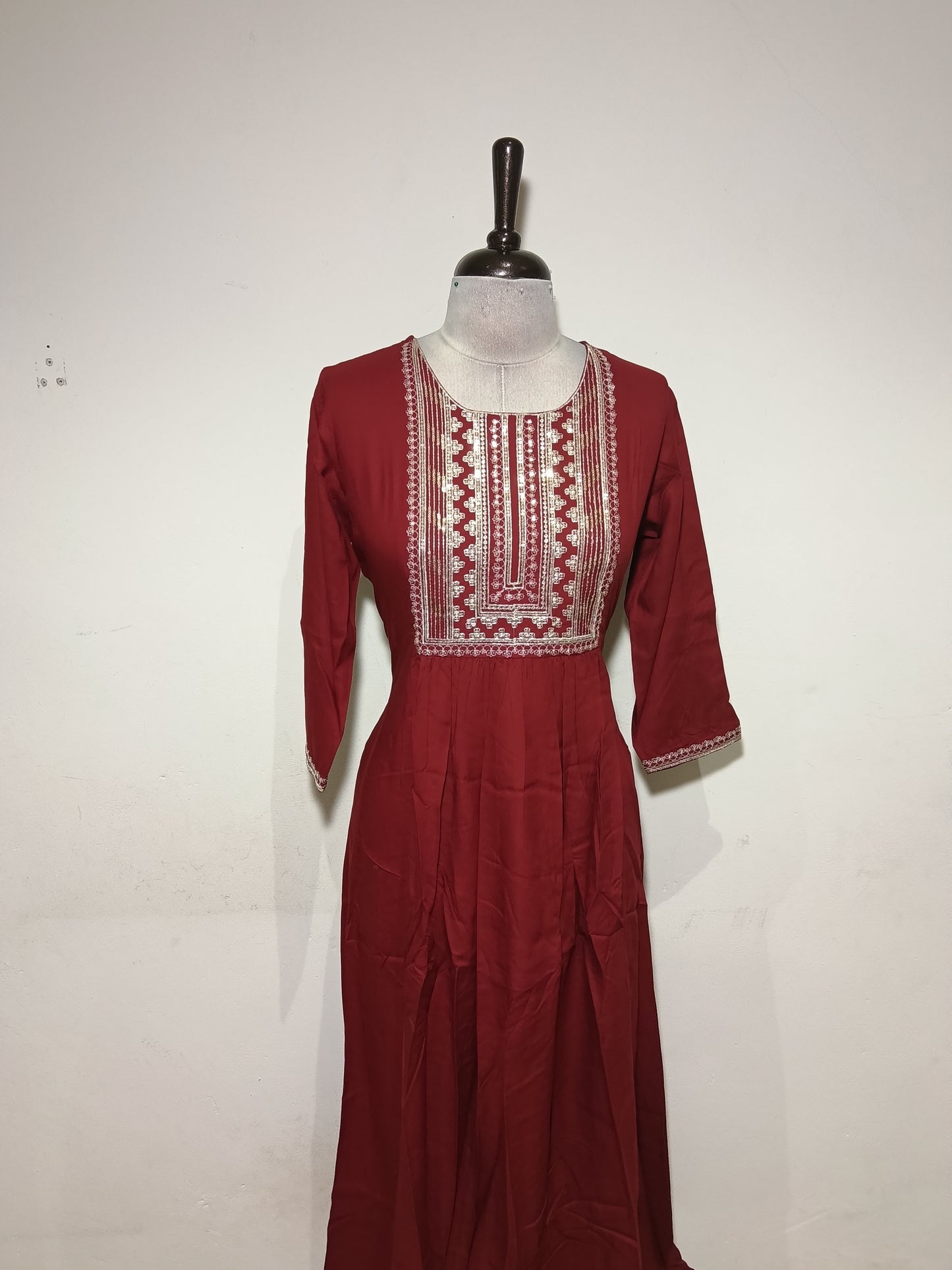 OFFER SALES TOP'S -  IHA 34898
