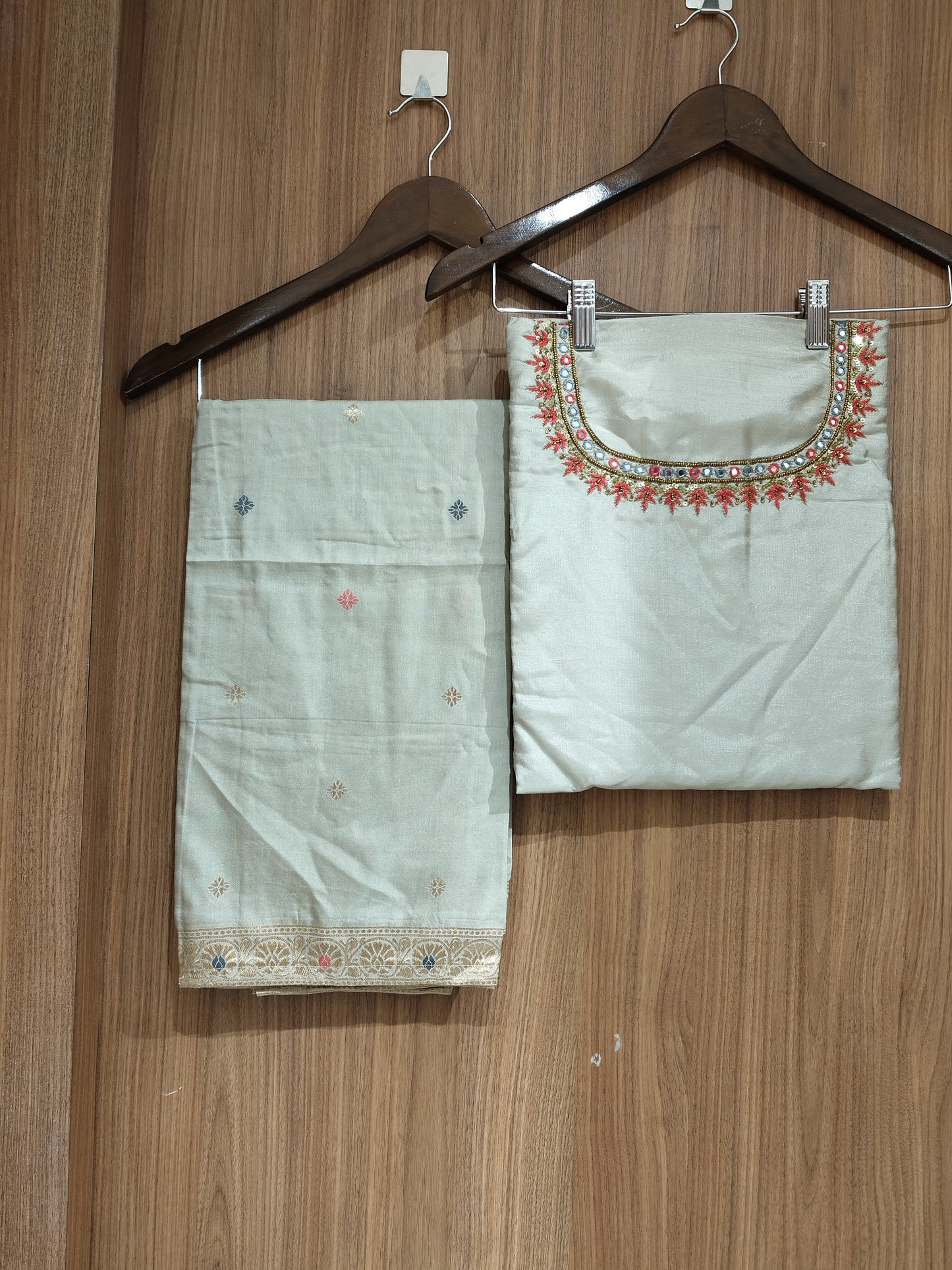 OFFER SALES UNSTITCHED SALWAR  - IHA 27602