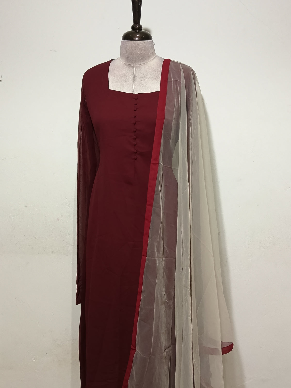 OFFER SALES TOP'S -  IHA 35832