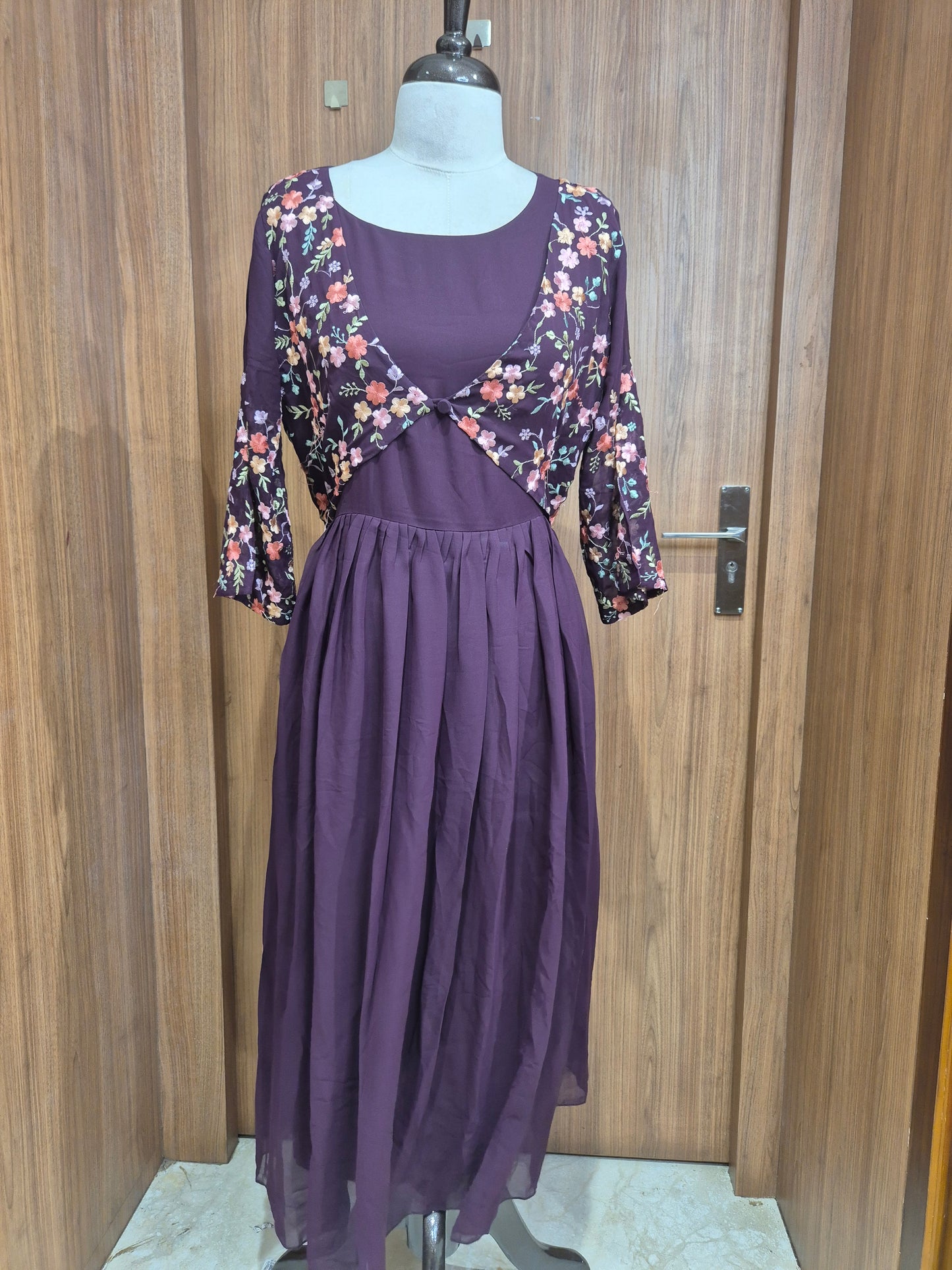 OFFER SALES TOPS COLLECTIONS  - IHA 26749