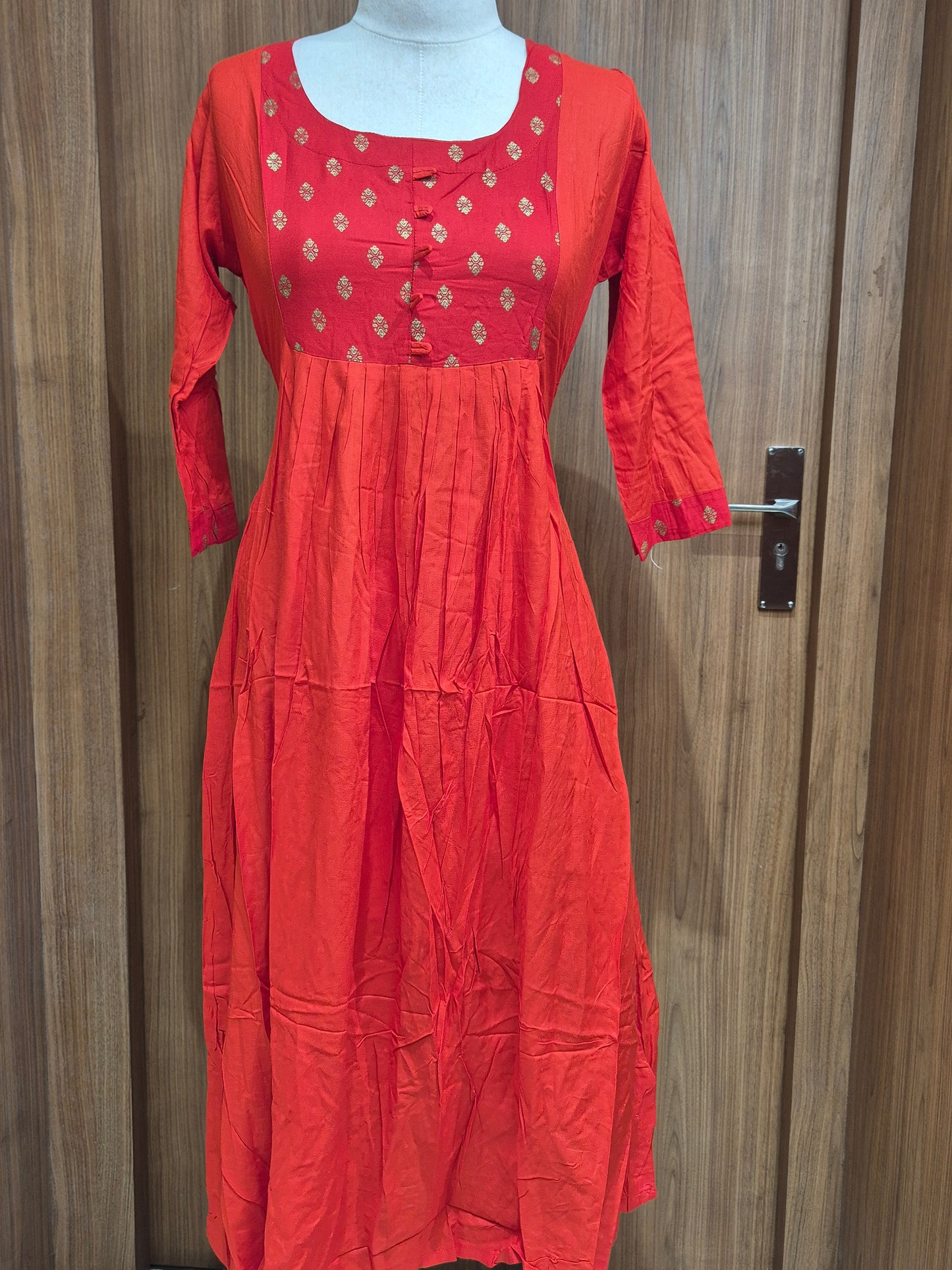 OFFER SALES TOPS COLLECTIONS - IHA 26746