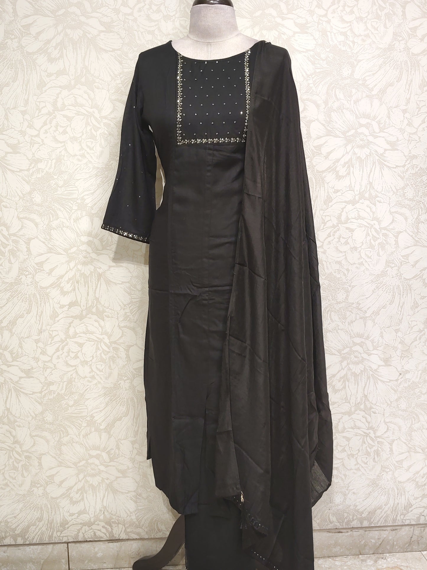 OFFER SALES TOP AND BOTTOM - IHA 26955