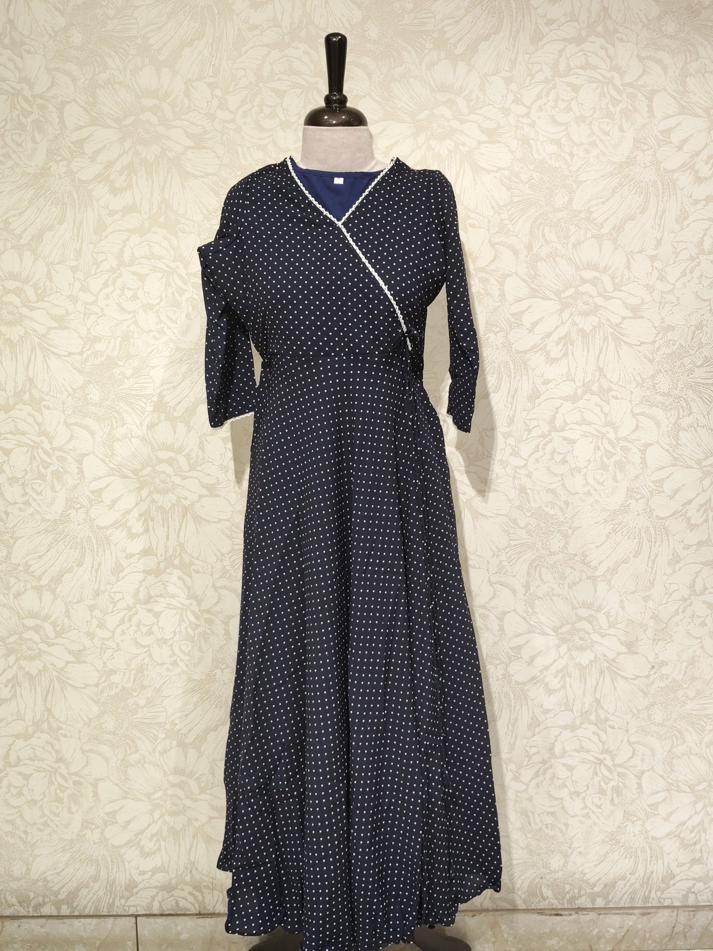 OFFER SALES TOPS COLLECTIONS - IHA 27163