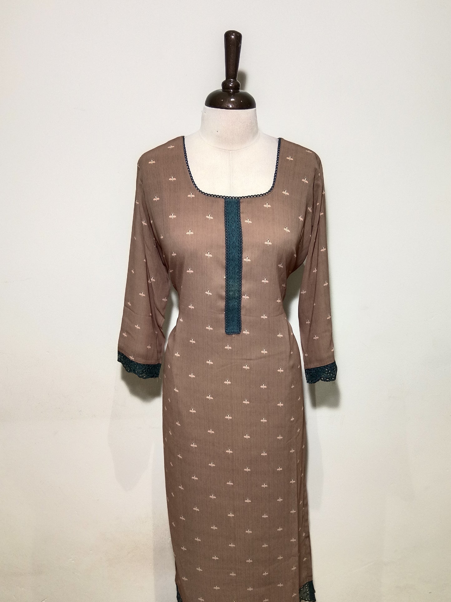 OFFER SALES TOP AND BOTTOM  -  IHA 34910
