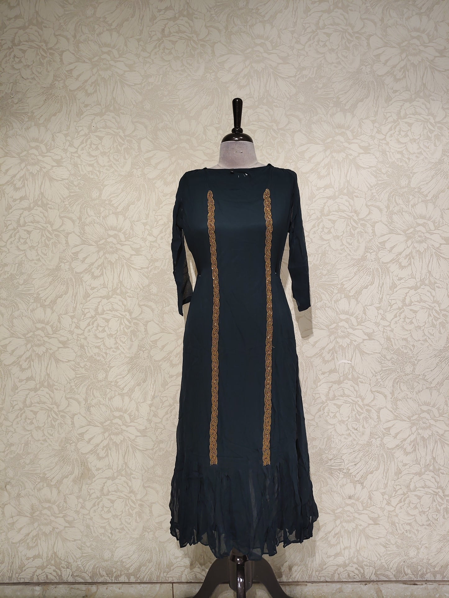 OFFER SALES TOP ONLY COLLECTIONS  - IHA 27845