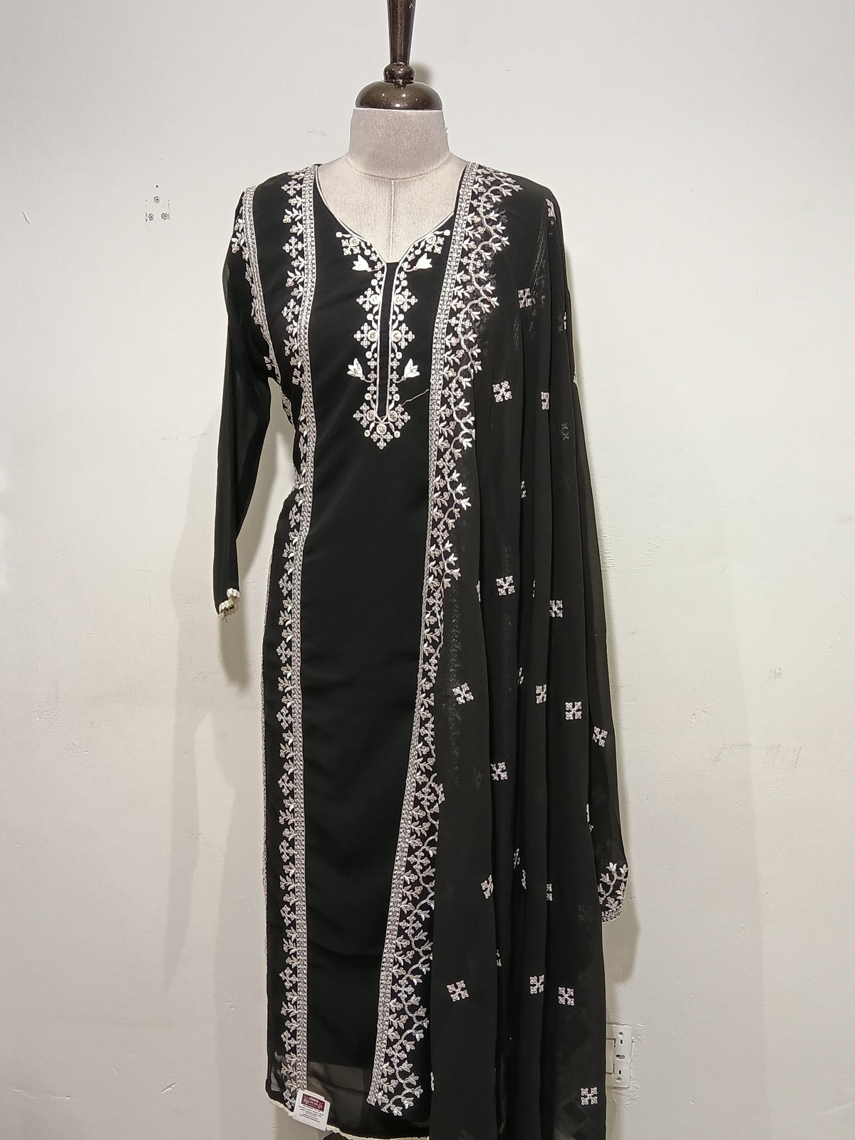 OFFER SALES TOP AND  BOTTOM  -  IHA 35622