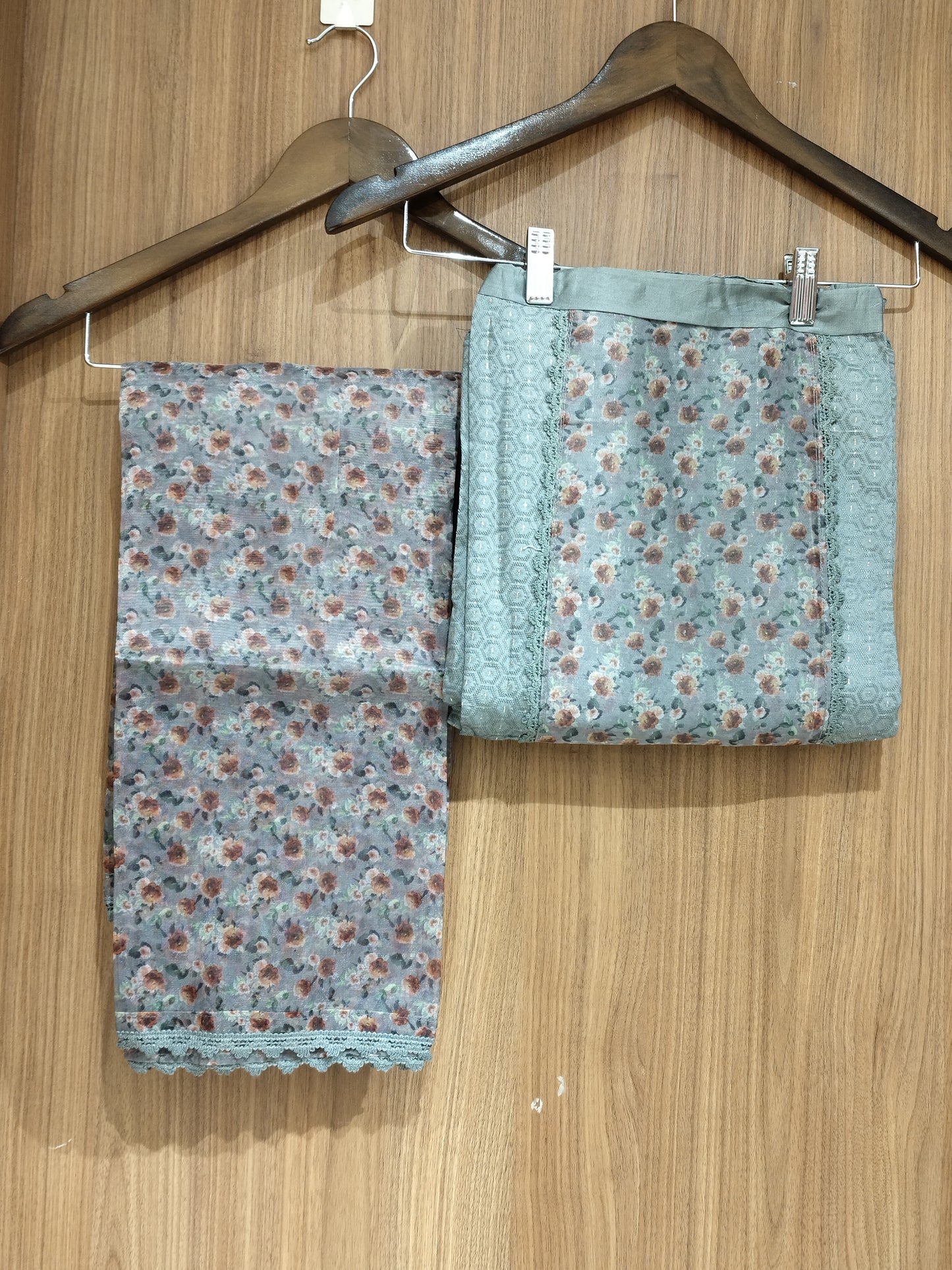 OFFER SALES UNSTITCHED SALWAR  - IHA 27602