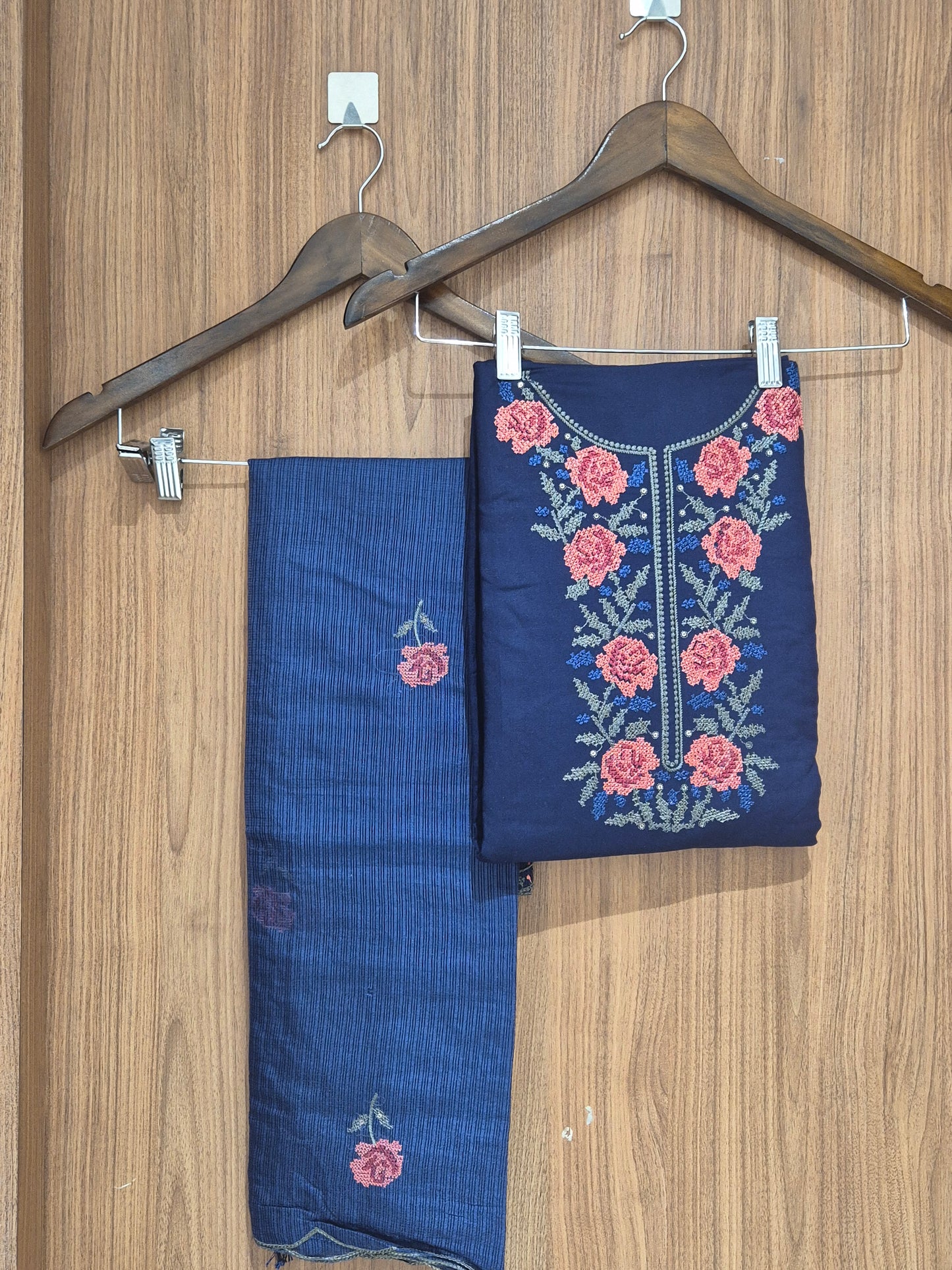 OFFER SALES UNSTITCHED SALWAR SUITS - IHA 26931