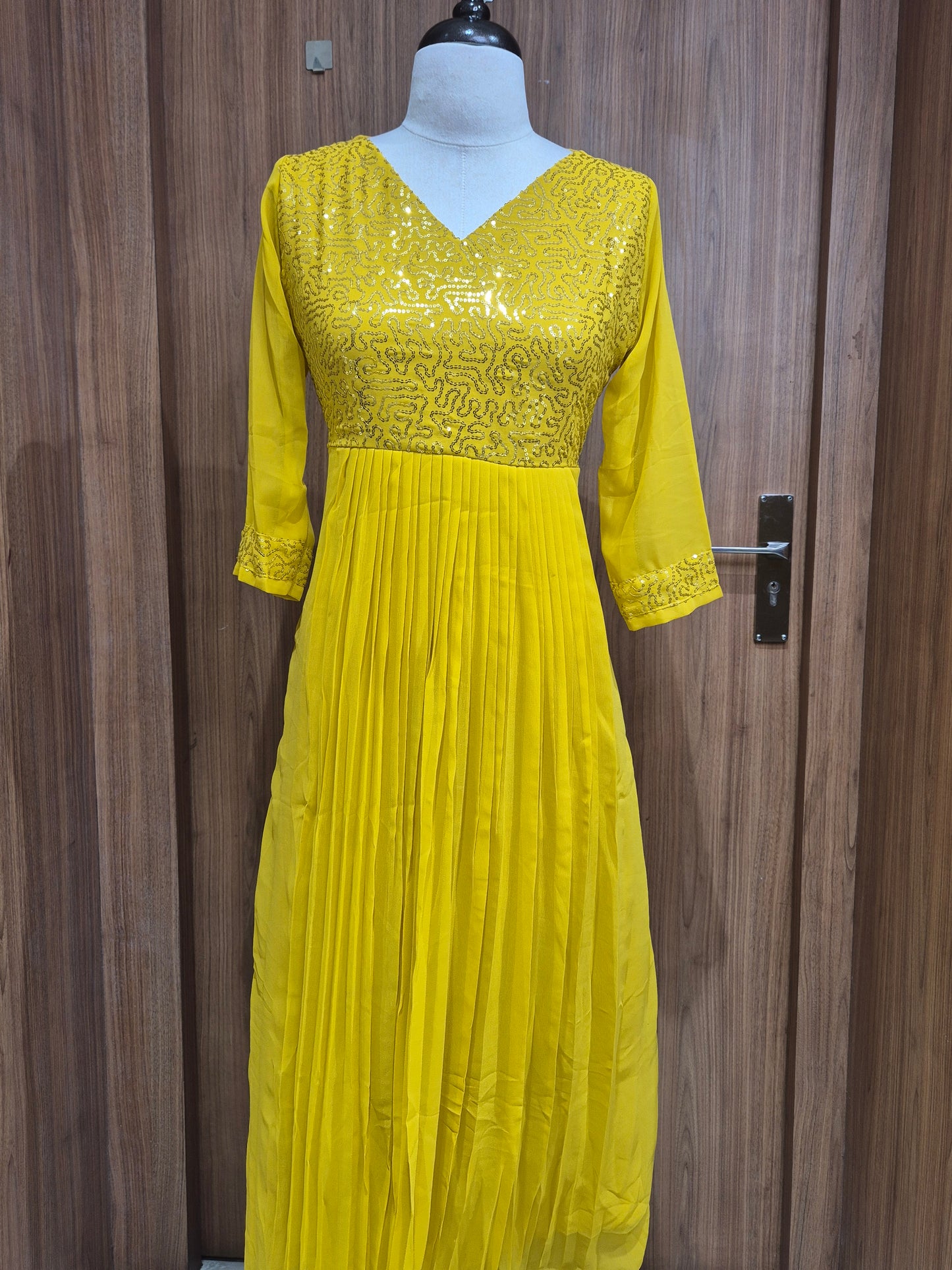 OFFER SALES TOPS COLLECTIONS - IHA 26746