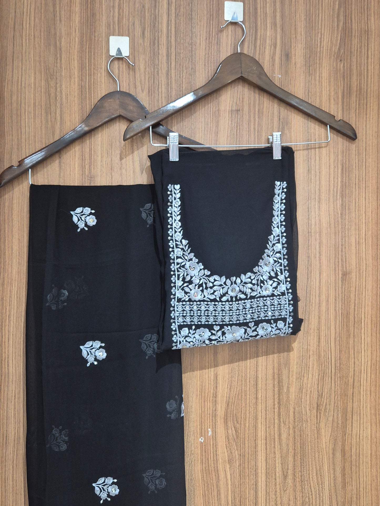 OFFER SALES UNSTITCHED SALWAR SUITS - IHA 26931