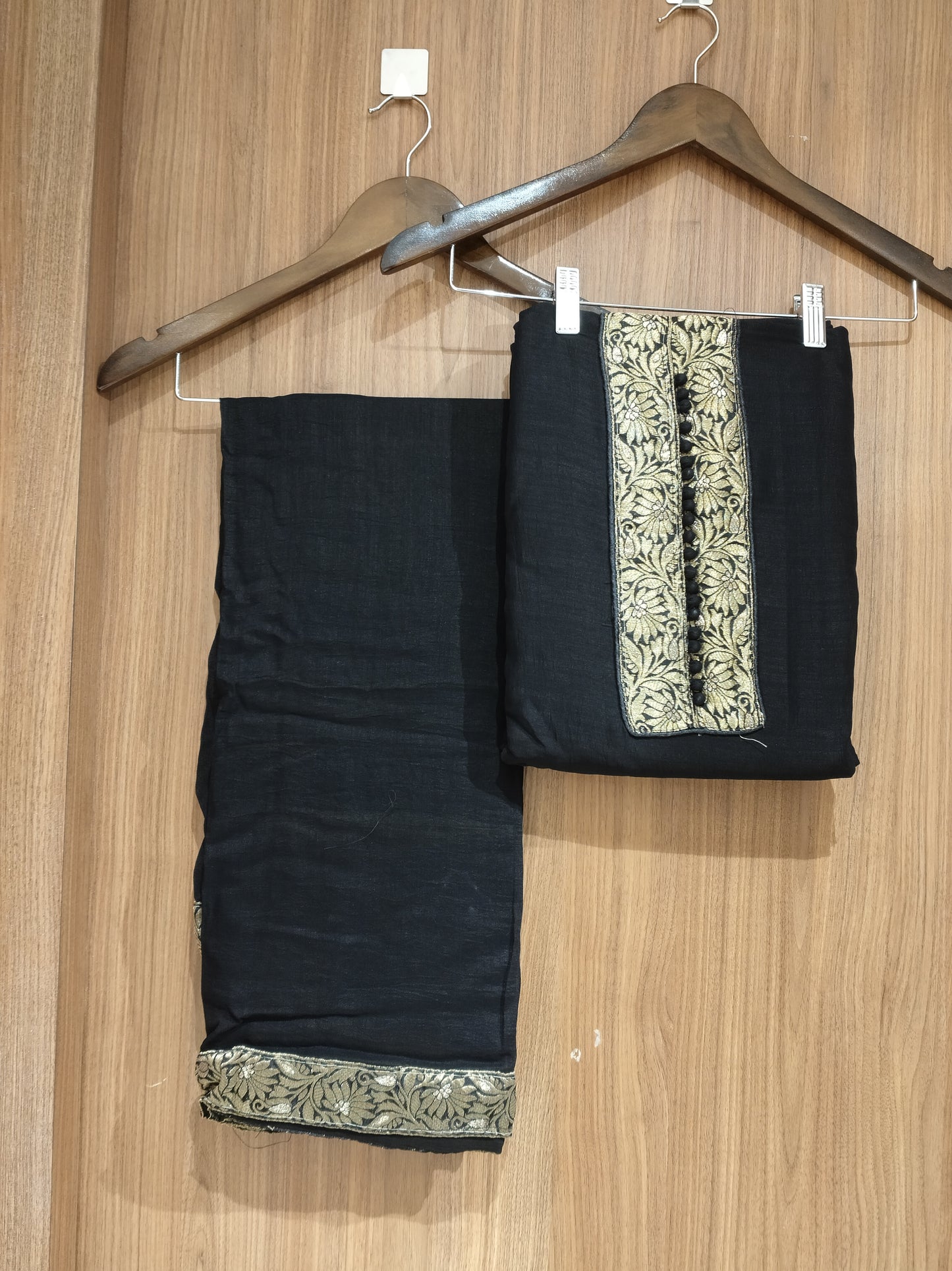 OFFER SALES UNSTITCHED SALWAR  - IHA 27602